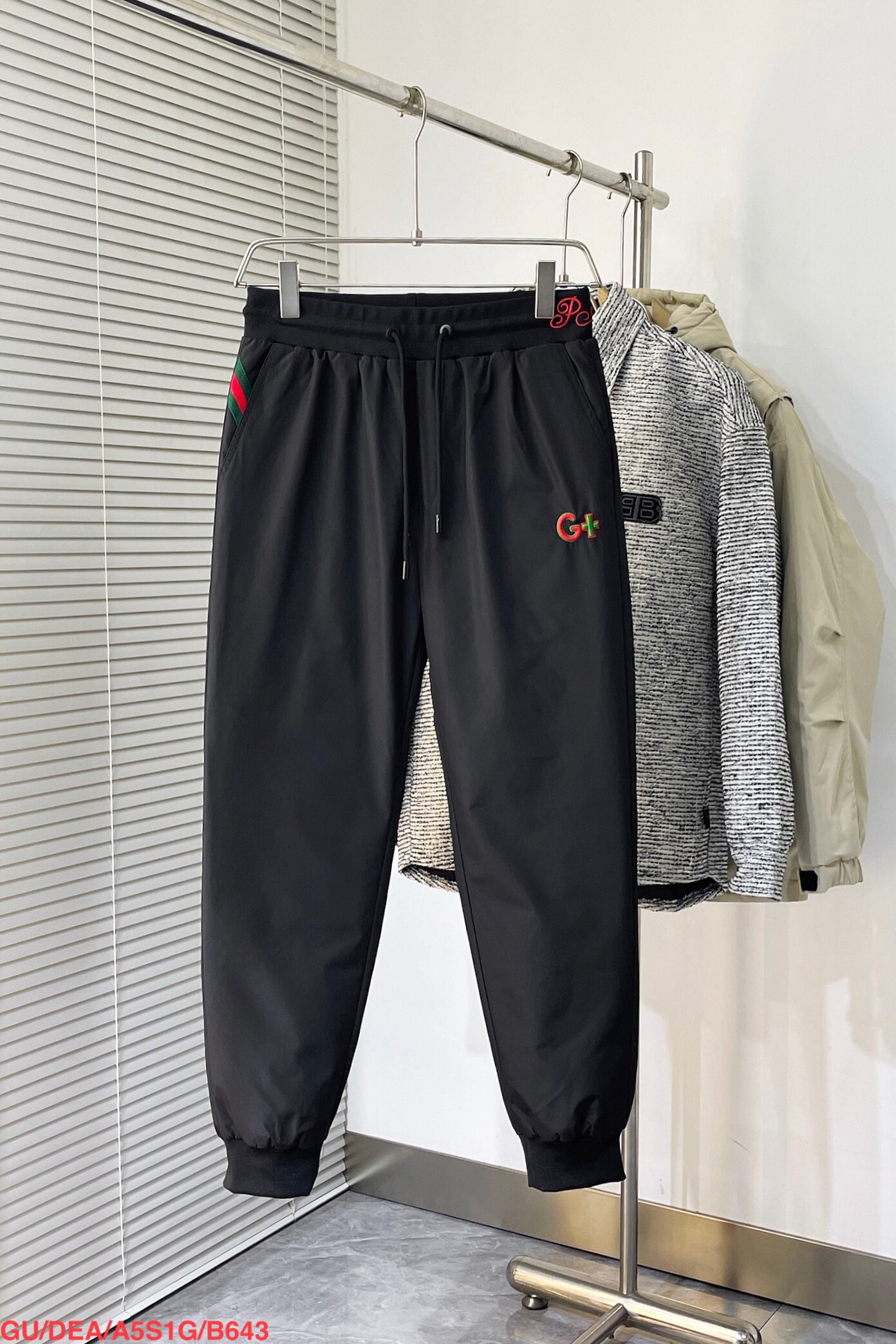 Gucci Basic Clothing M-l-xl