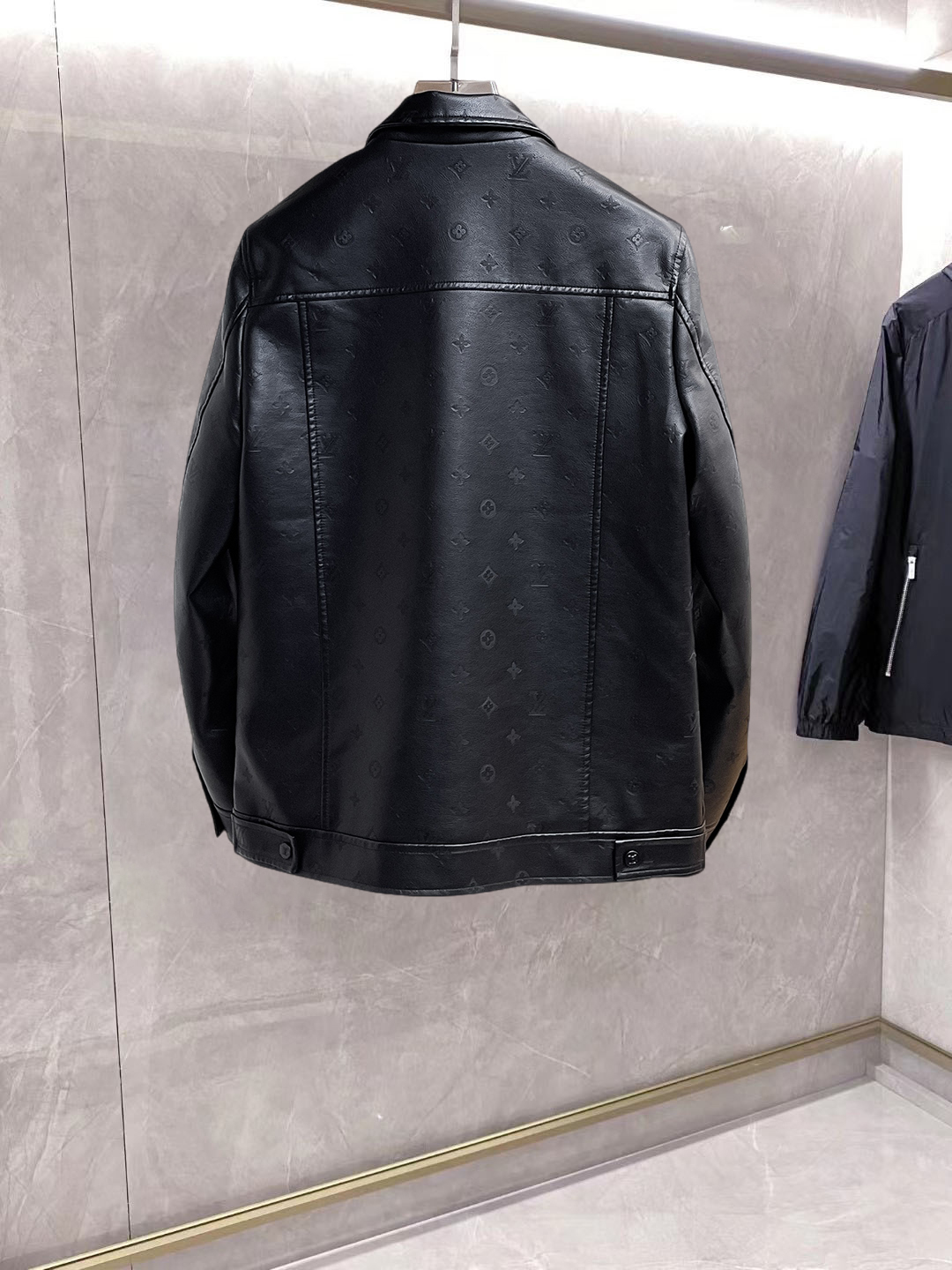 Louis Vuitton Jacket M-l-xl