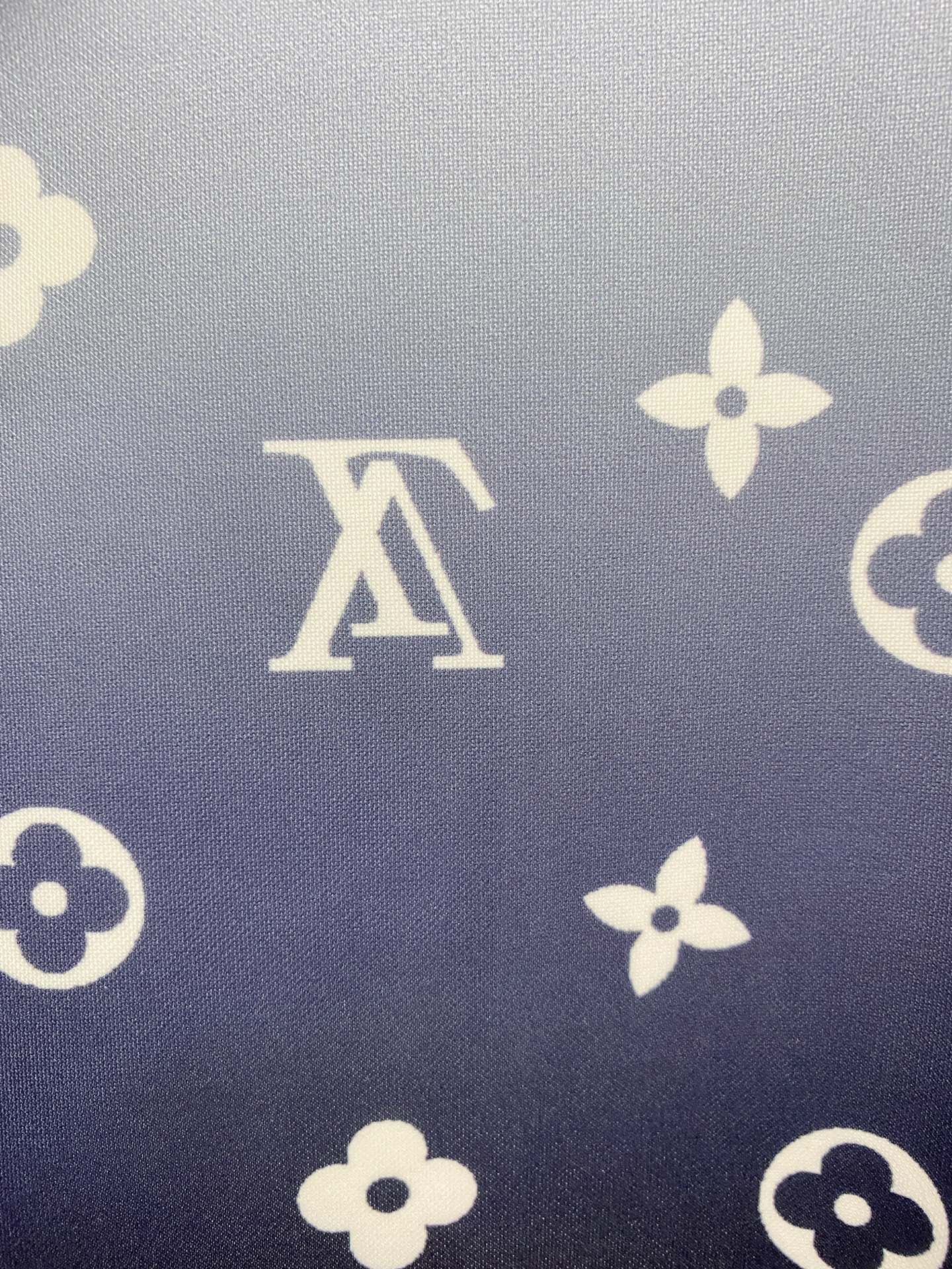 Louis Vuitton Basic Clothing M-l-xxxl