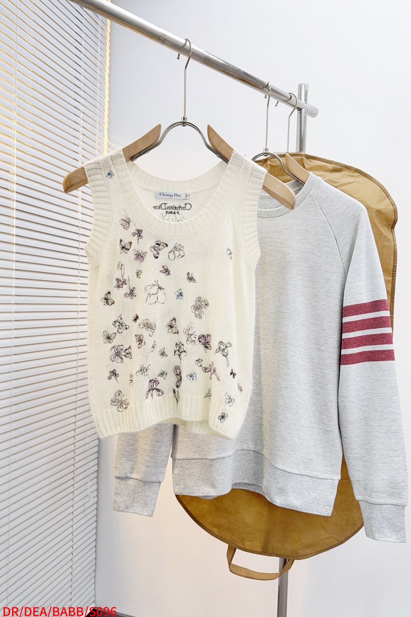 Dior Basic Clothing Knitted Beige S-m-l