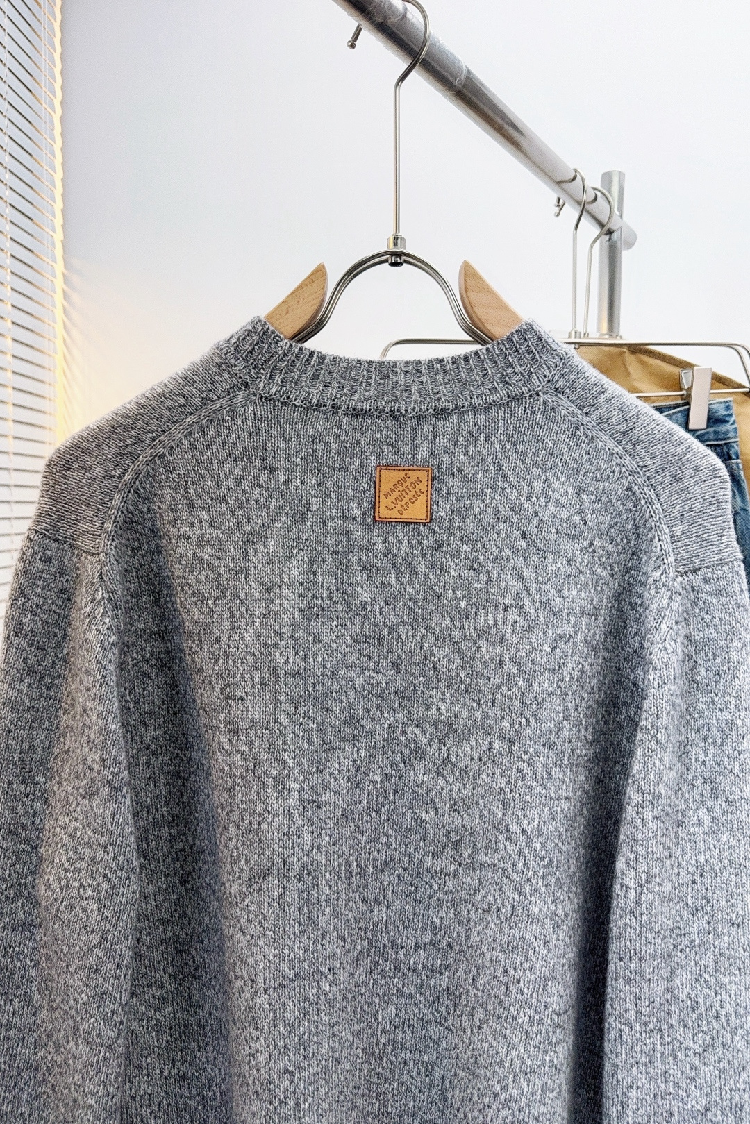 Louis Vuitton Couple Basic Clothing Knitted S-l-xl