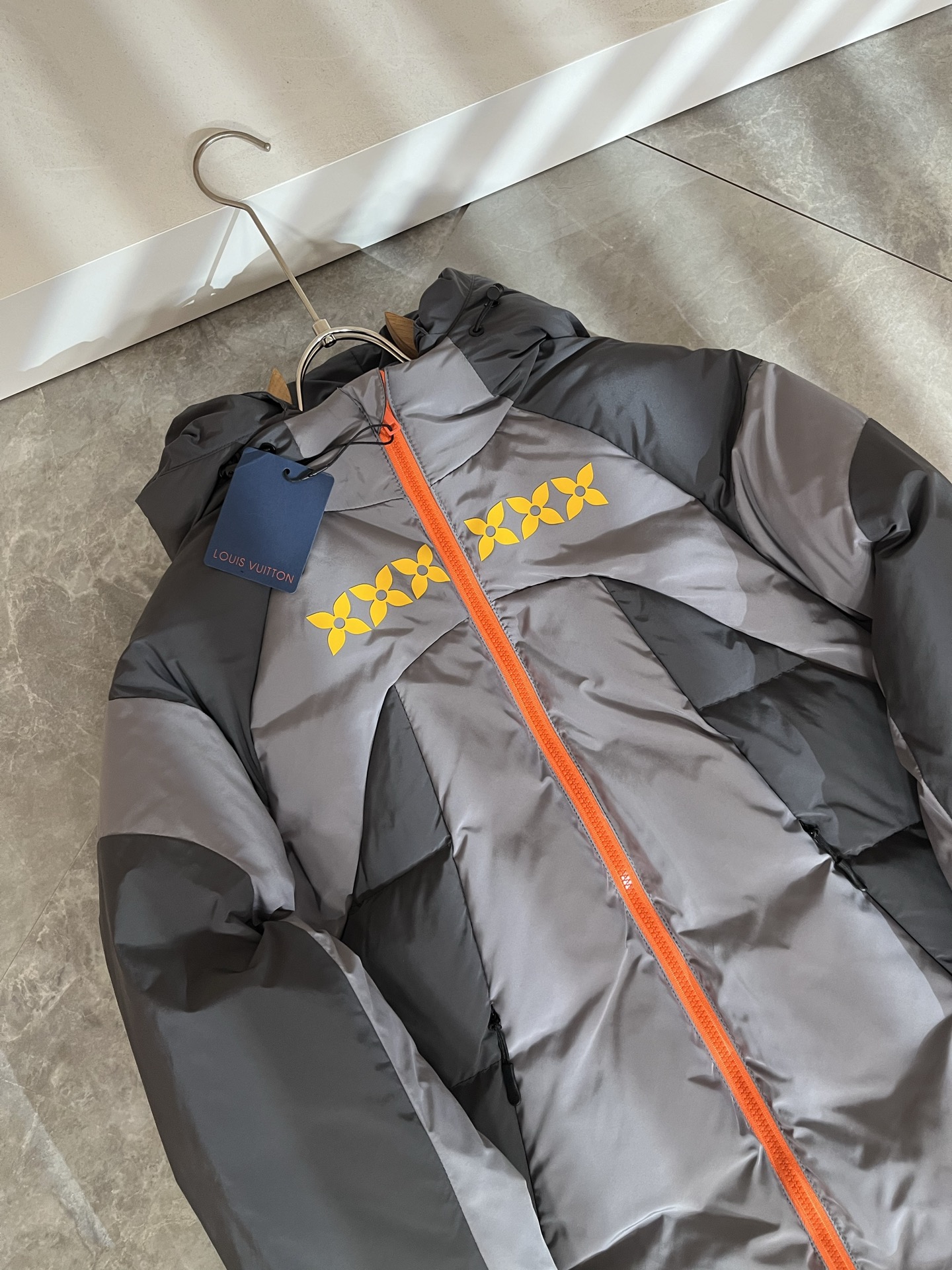 Louis Vuitton Couple Down Jacket Loose Fit S-m-l-xl