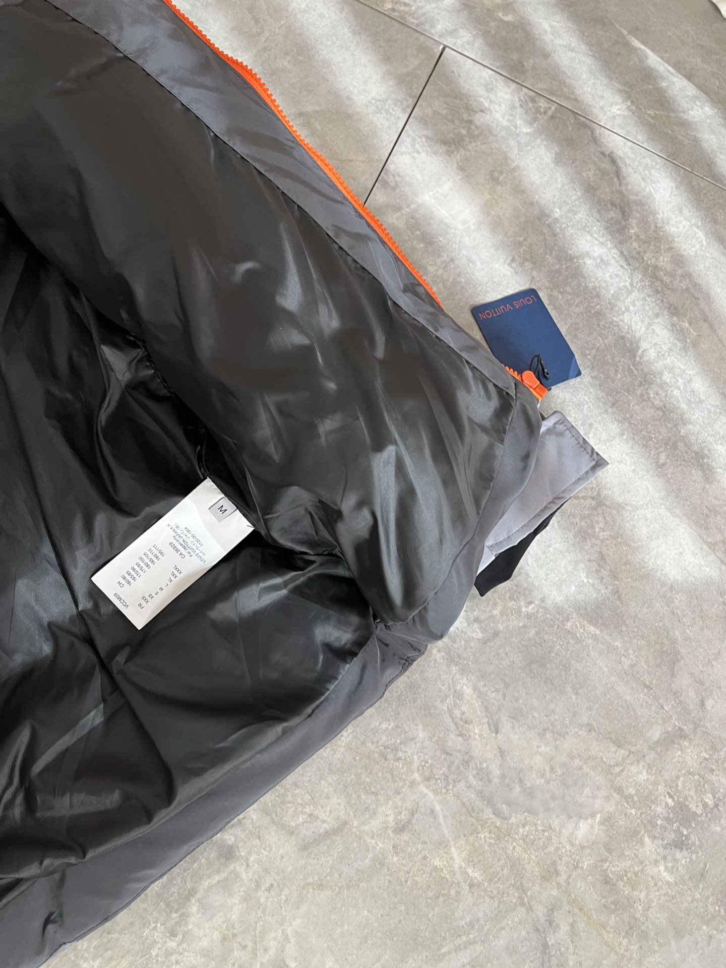 Louis Vuitton Couple Down Jacket Loose Fit S-m-l-xl