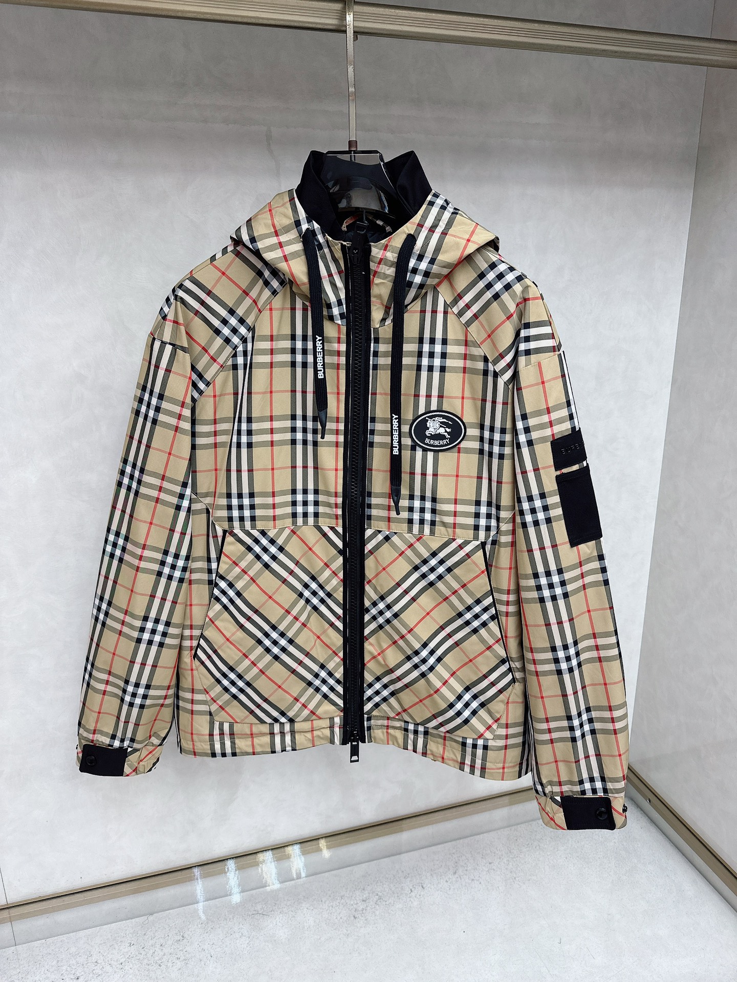 Burberry Jacket M-xl