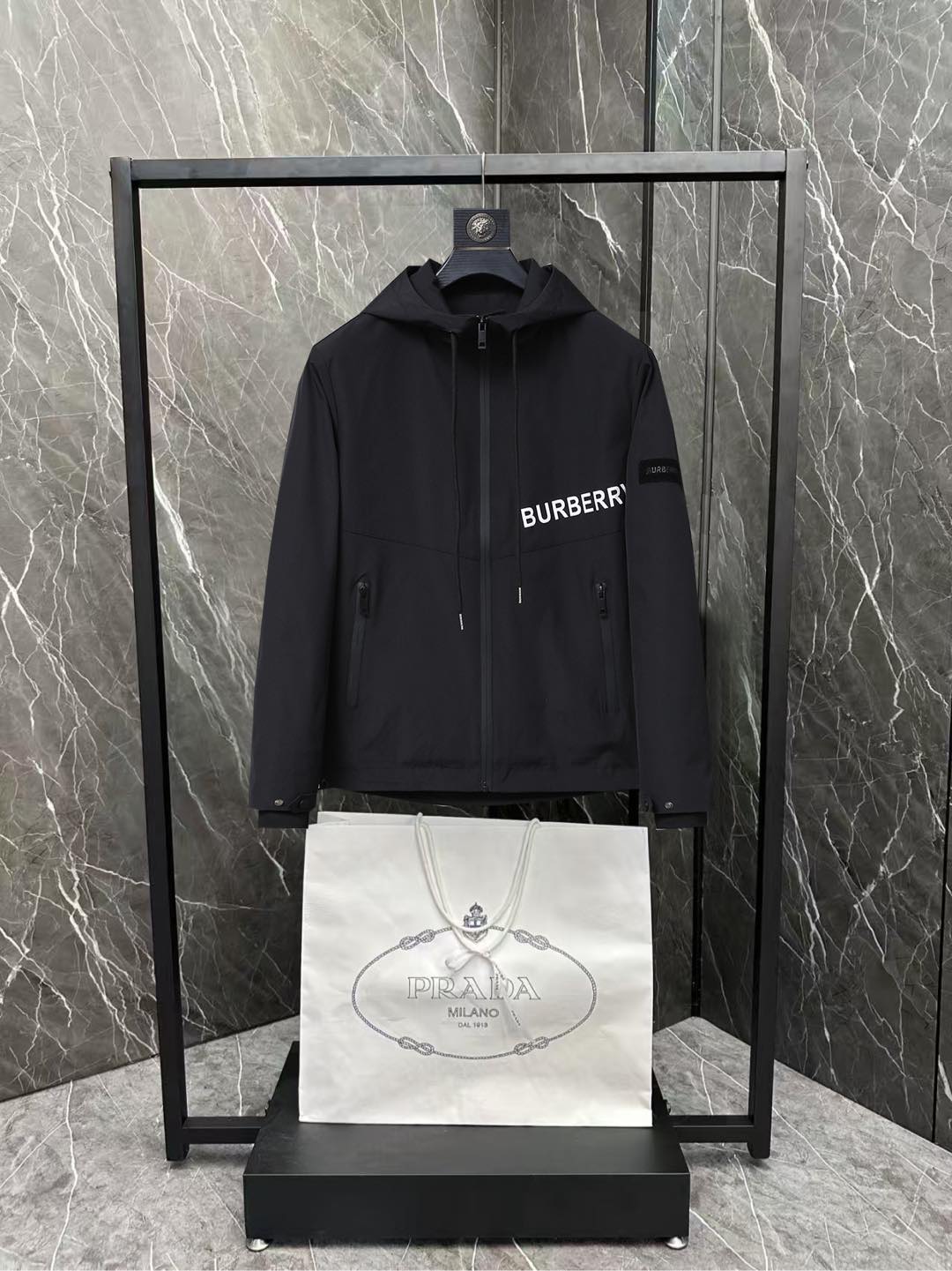 Burberry Jacket M-xl