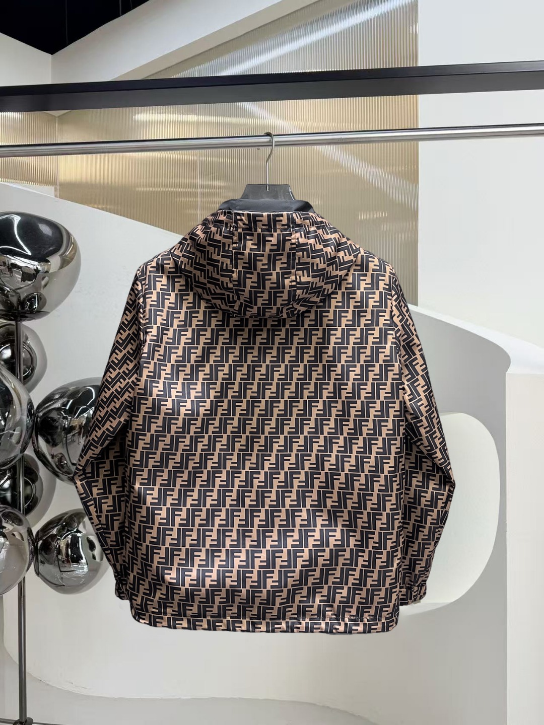 Fendi Jacket M-xl