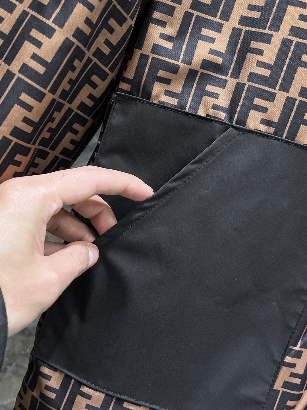 Fendi Jacket M-xl