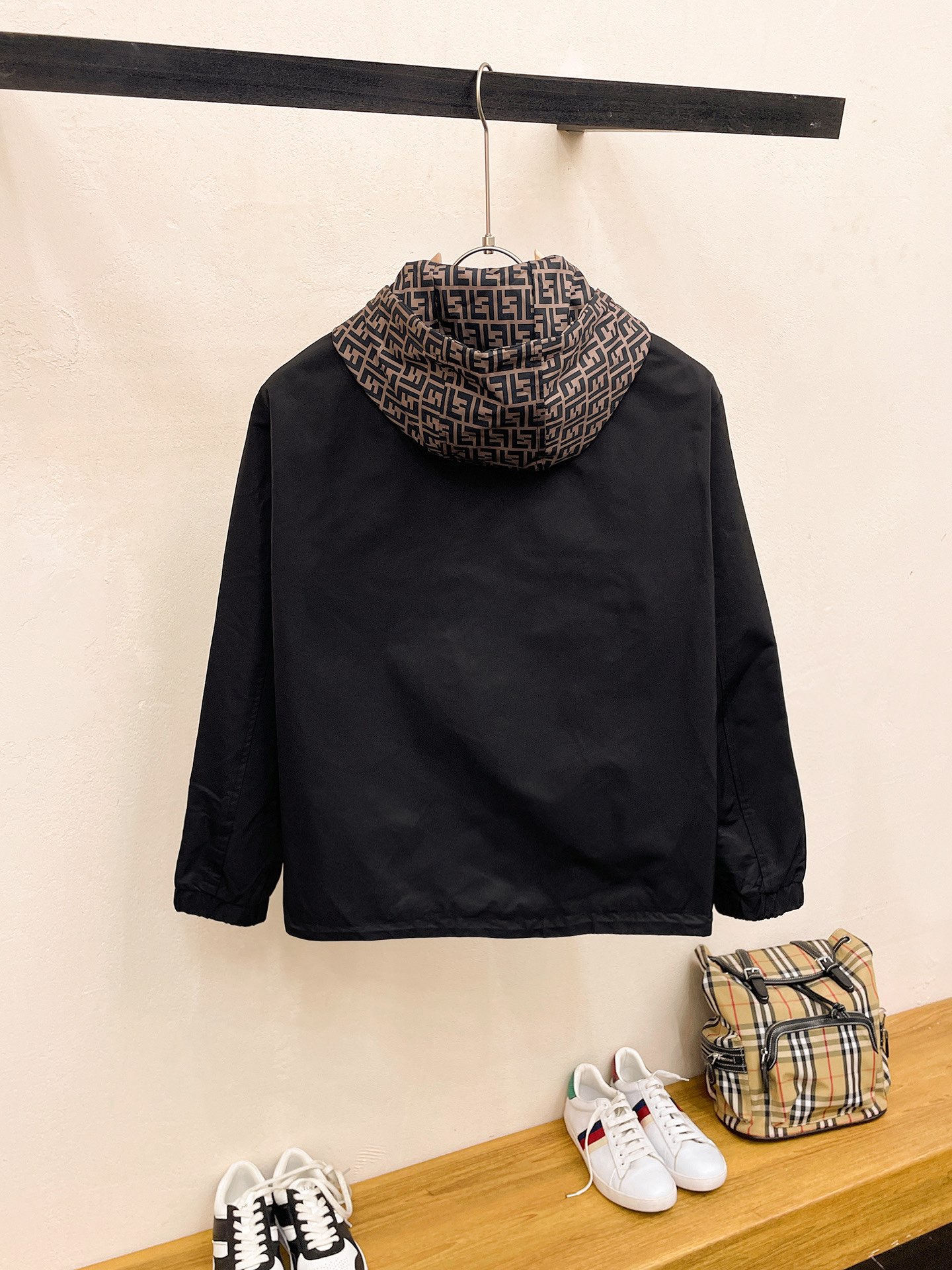 Fendi Jacket Hooded M-l-xl