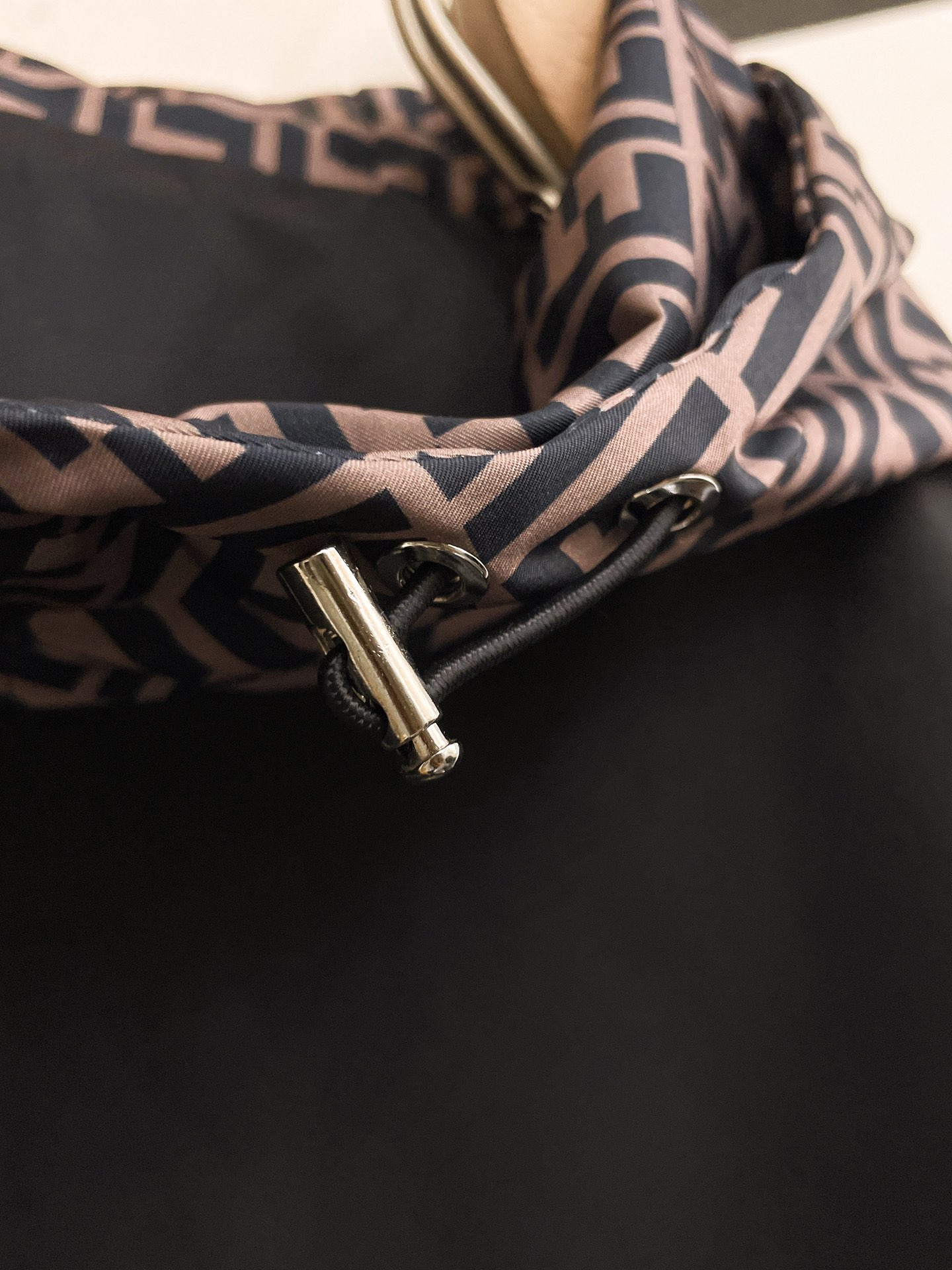 Fendi Jacket Hooded M-l-xl