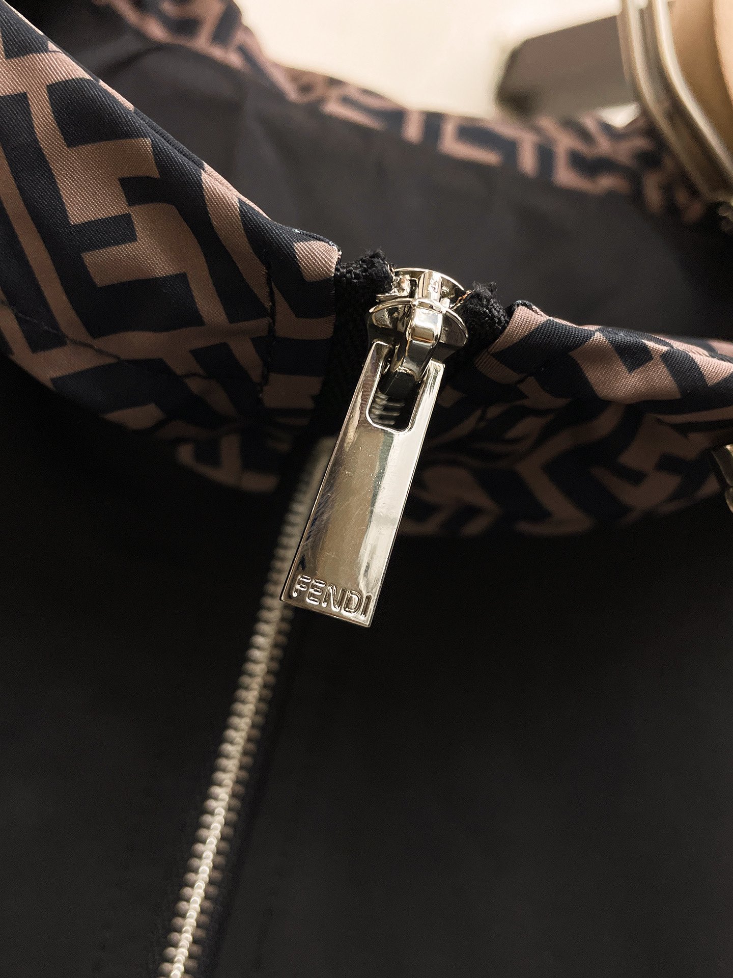 Fendi Jacket Hooded M-l-xl