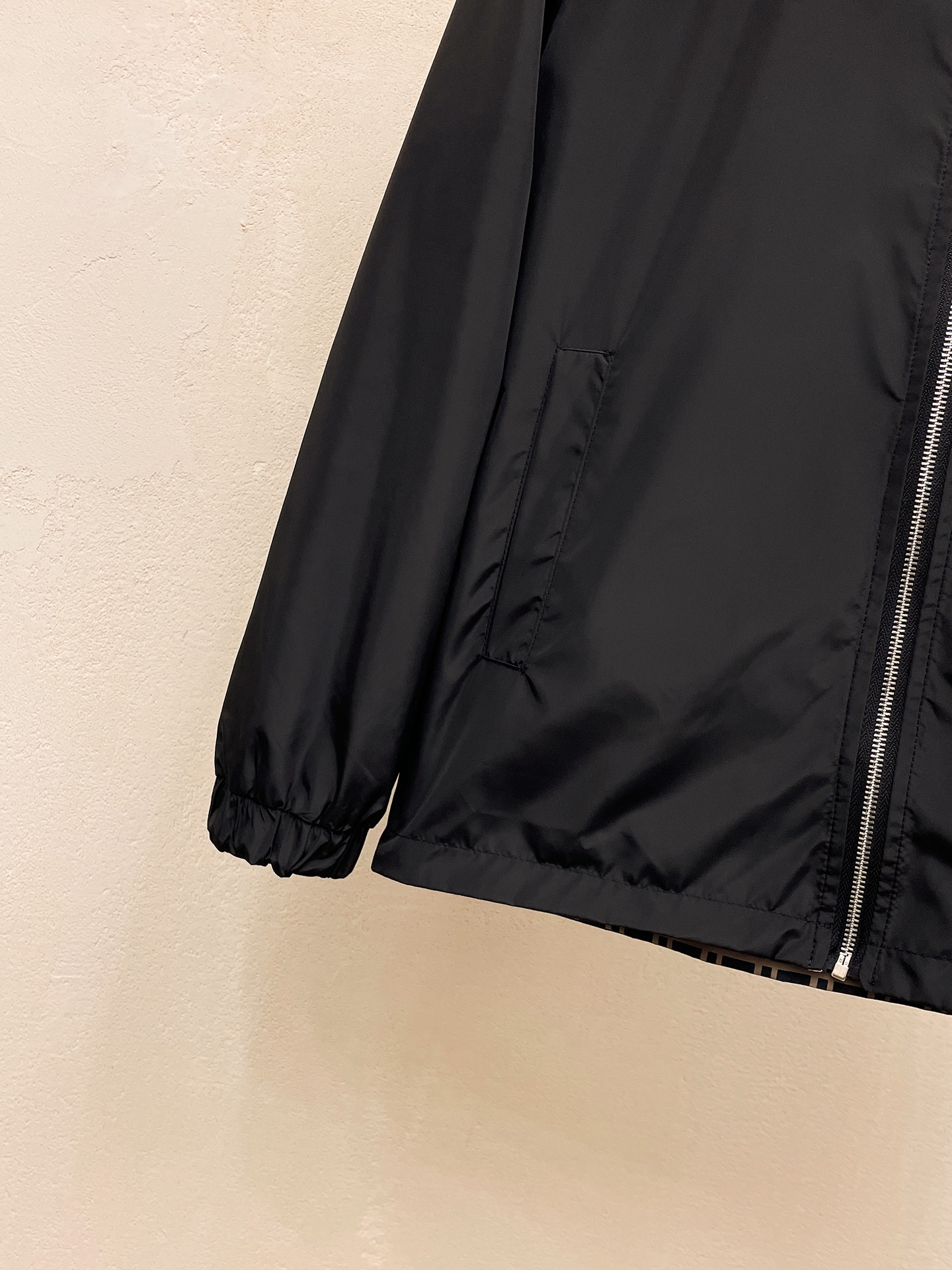 Fendi Jacket Hooded M-l-xl