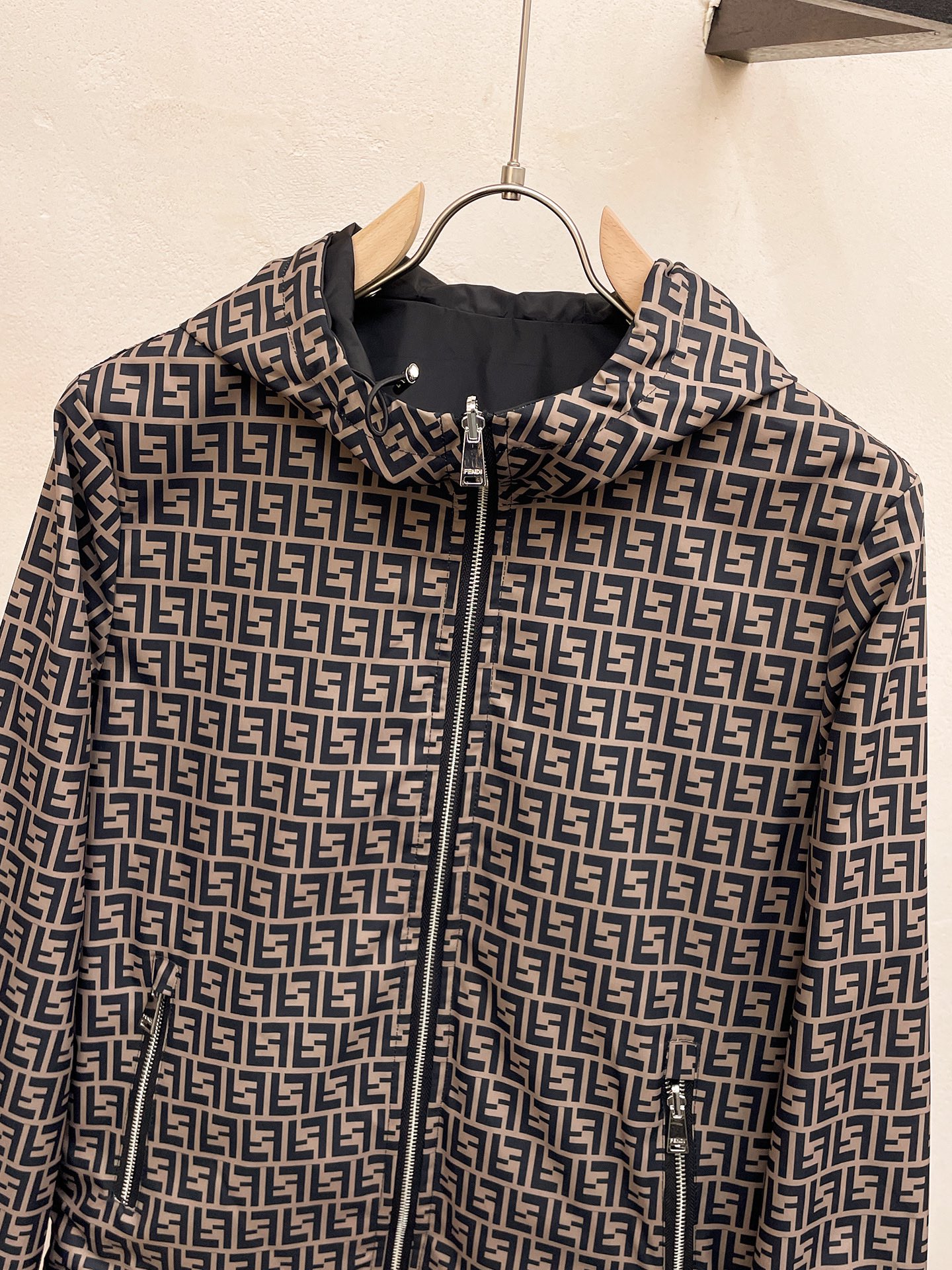 Fendi Jacket Hooded M-l-xl