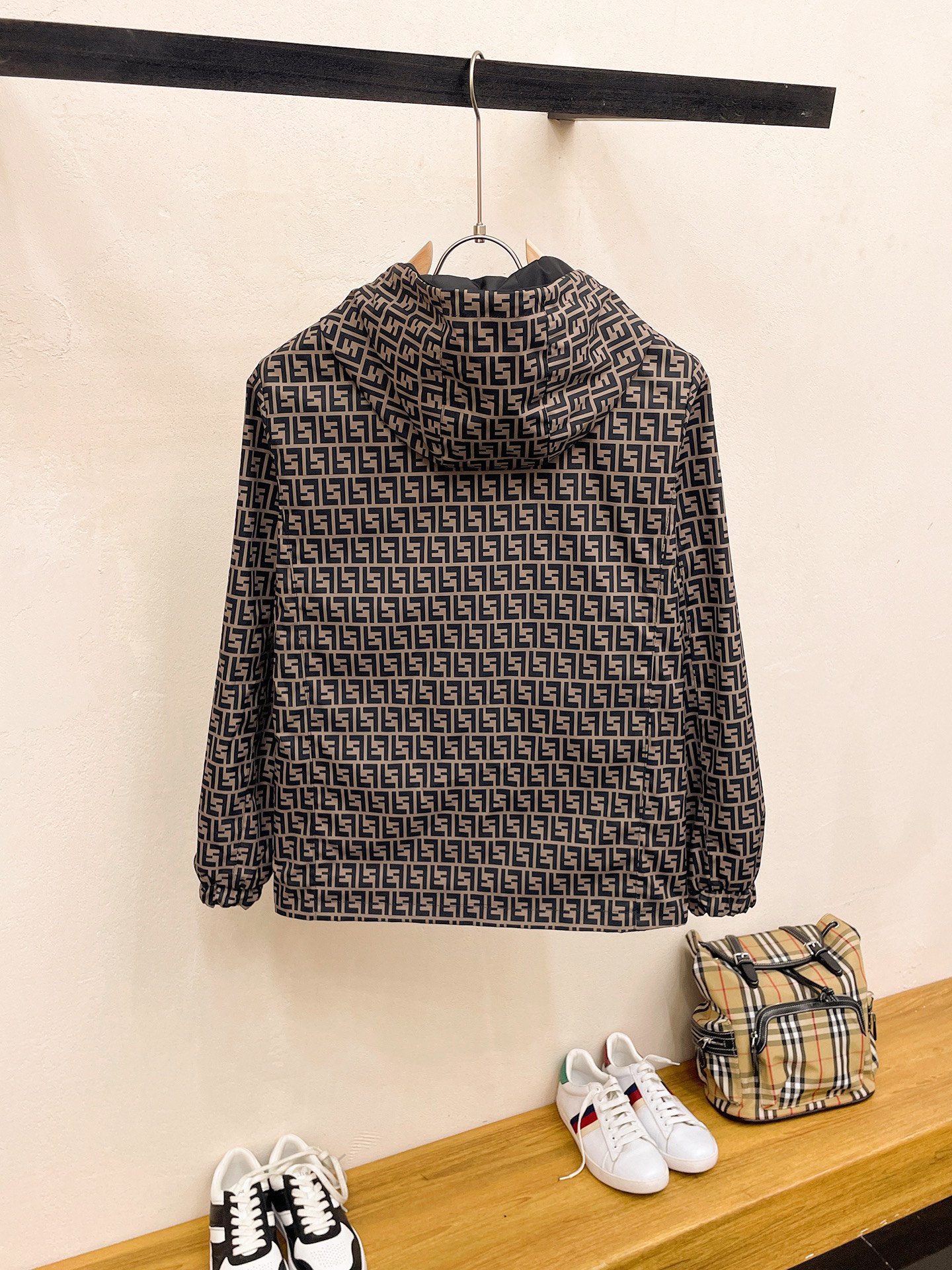 Fendi Jacket Hooded M-l-xl