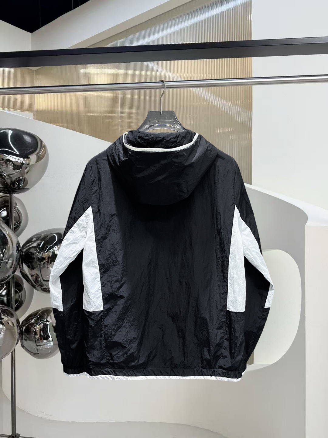 Moncler Jacket M-l-xl