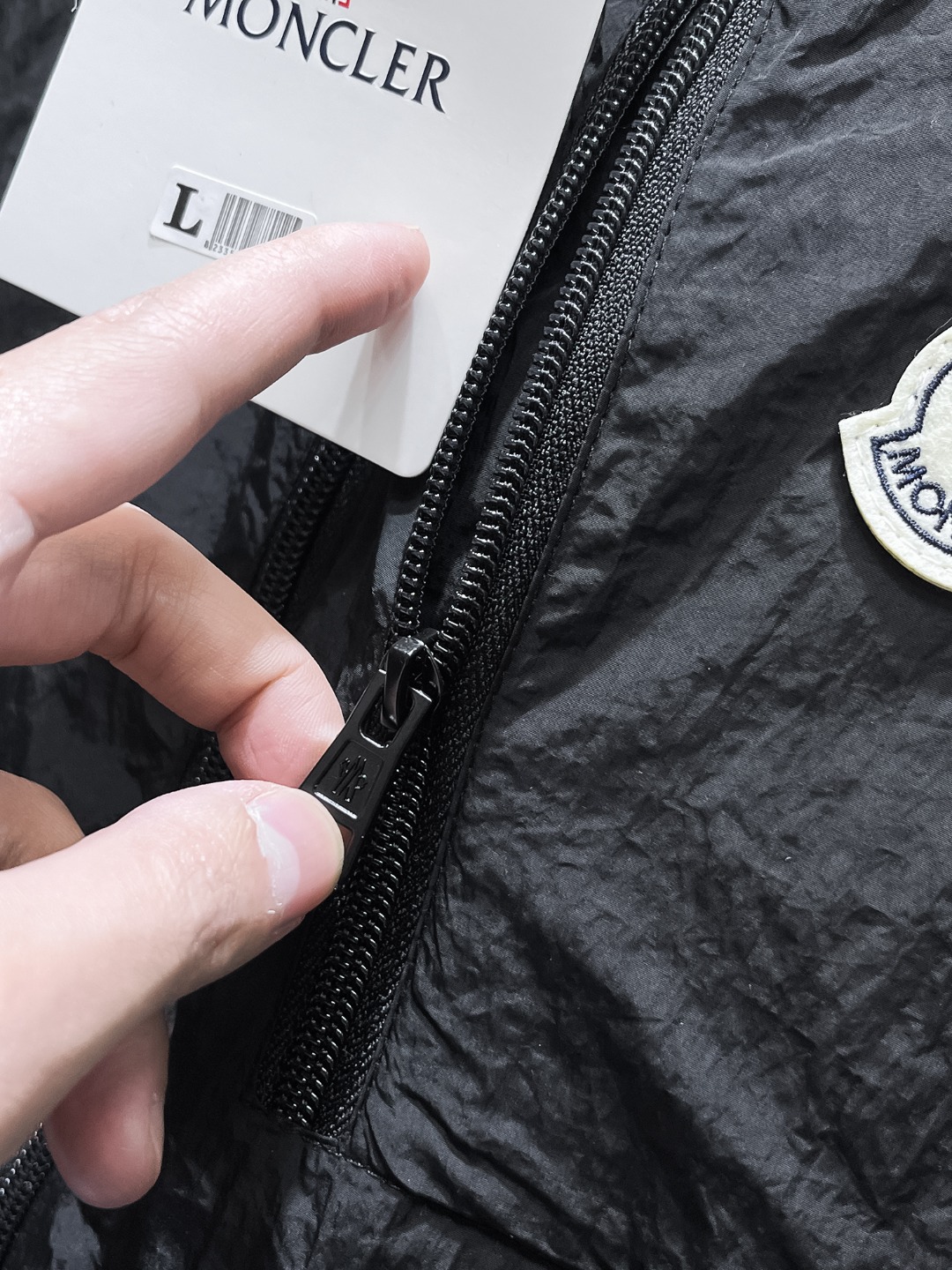 Moncler Jacket M-l-xl