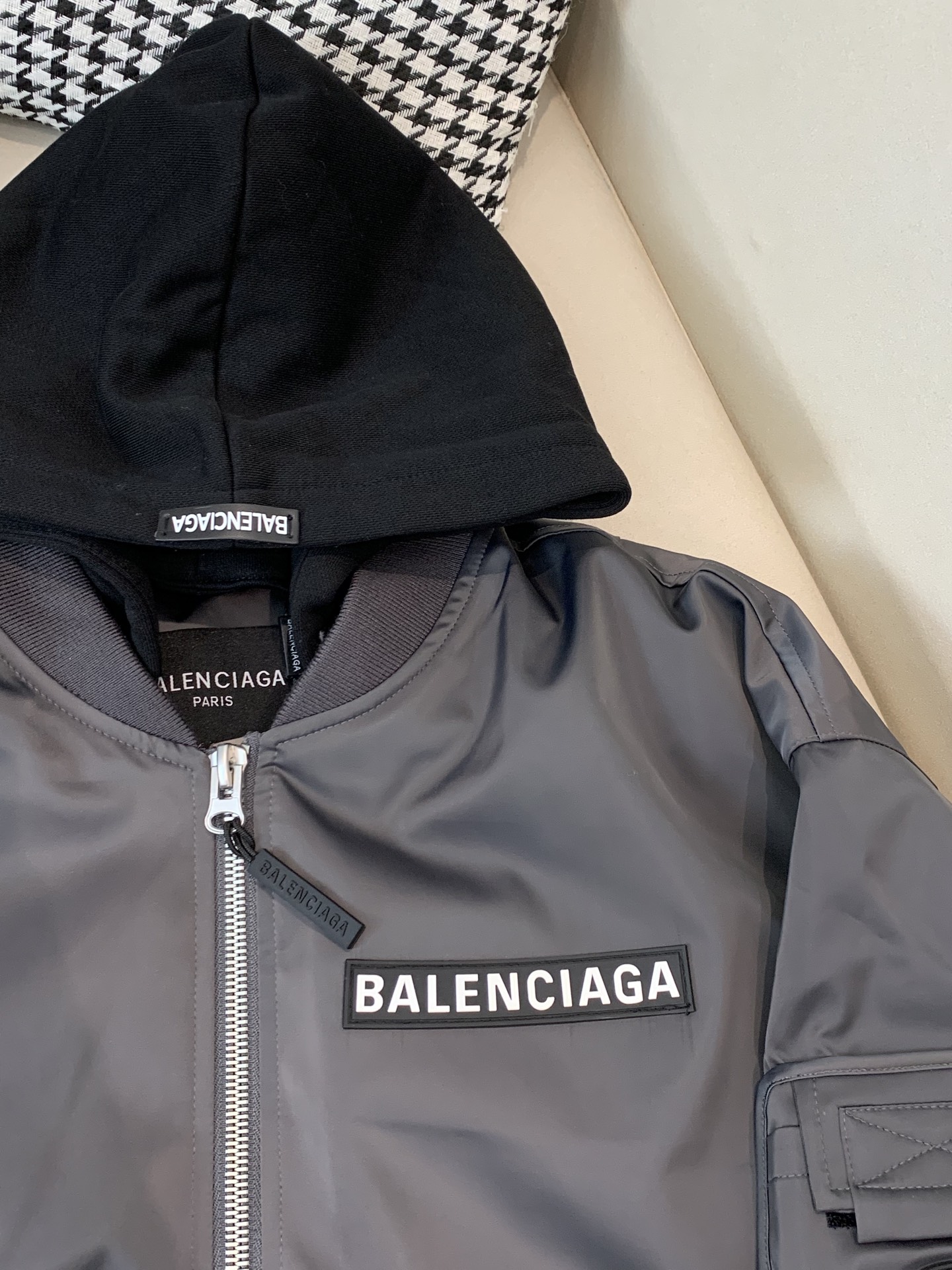 Balenciaga Down Jacket Goose Down Black Hooded S-m-xxxl