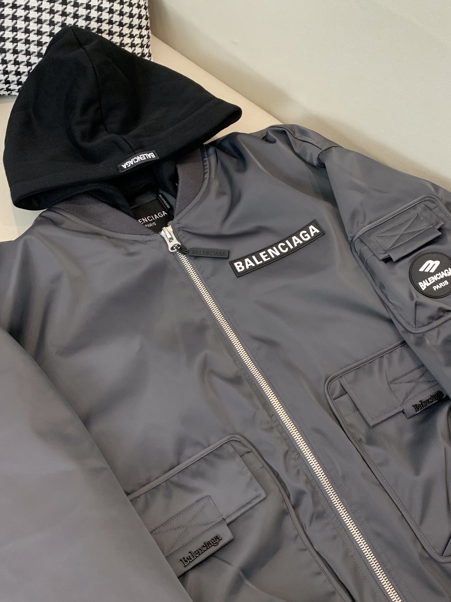 Balenciaga Down Jacket Goose Down Black Hooded S-m-xxxl