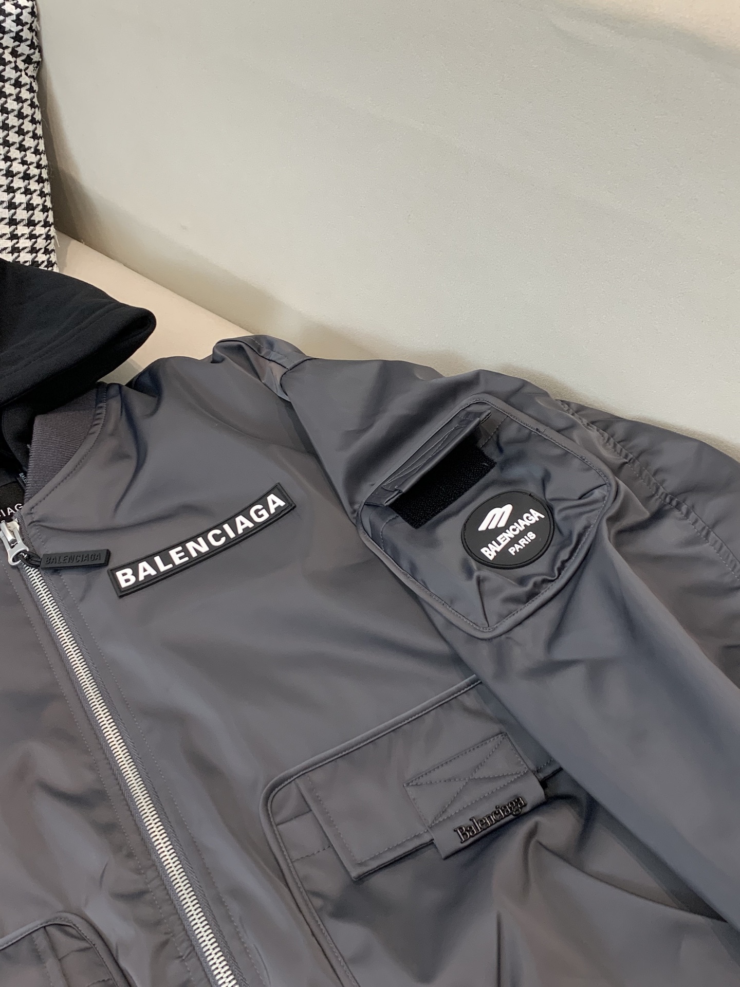Balenciaga Down Jacket Goose Down Black Hooded S-m-xxxl