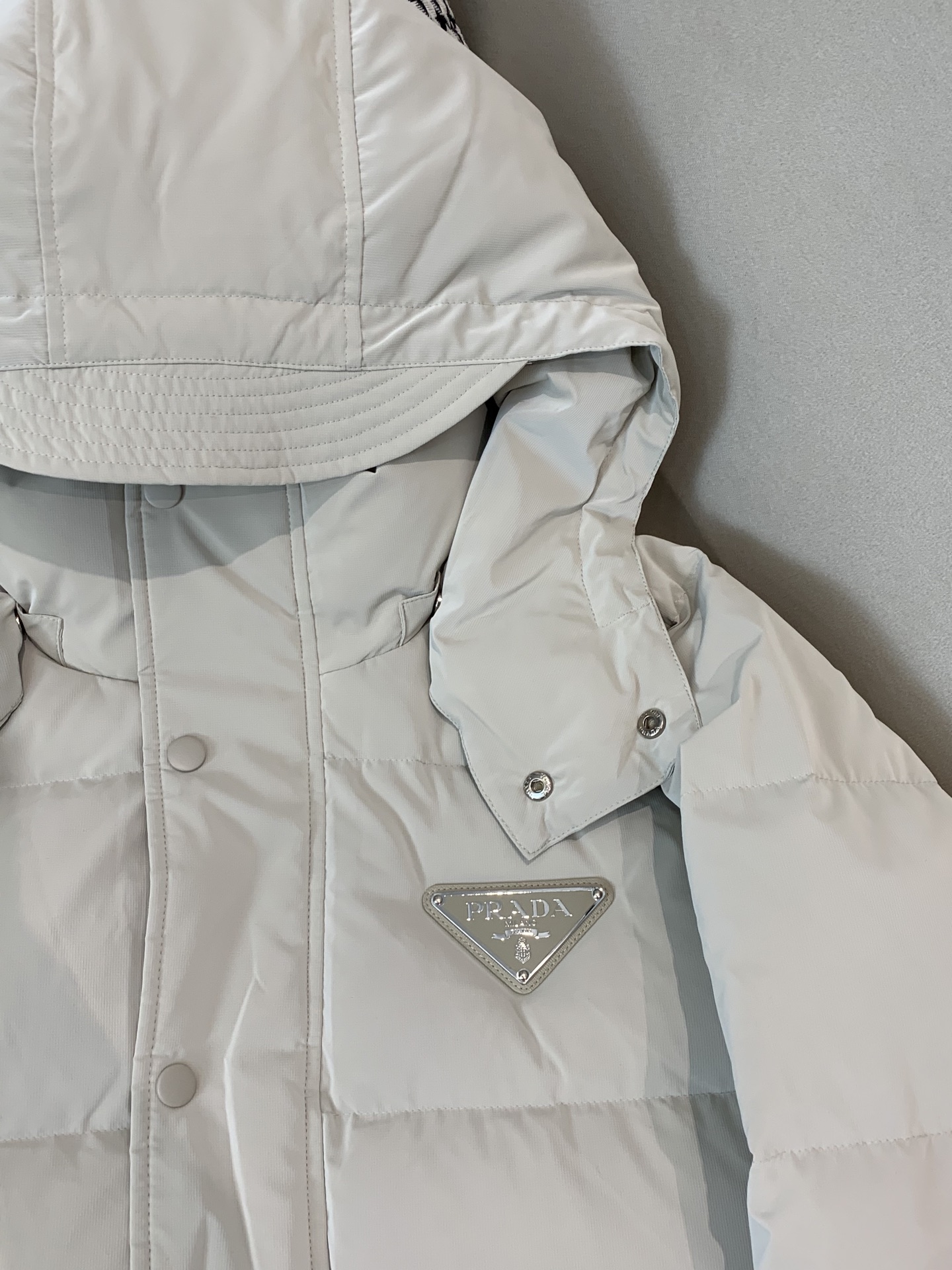 Prada Male Down Jacket Goose Down Black Hooded S