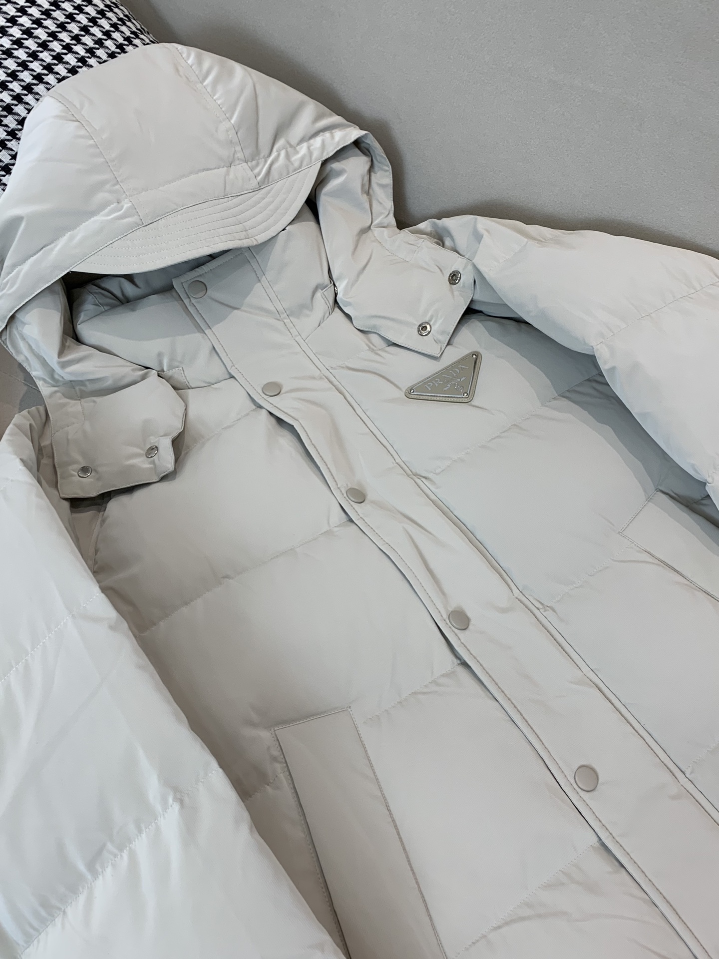 Prada Male Down Jacket Goose Down Black Hooded S