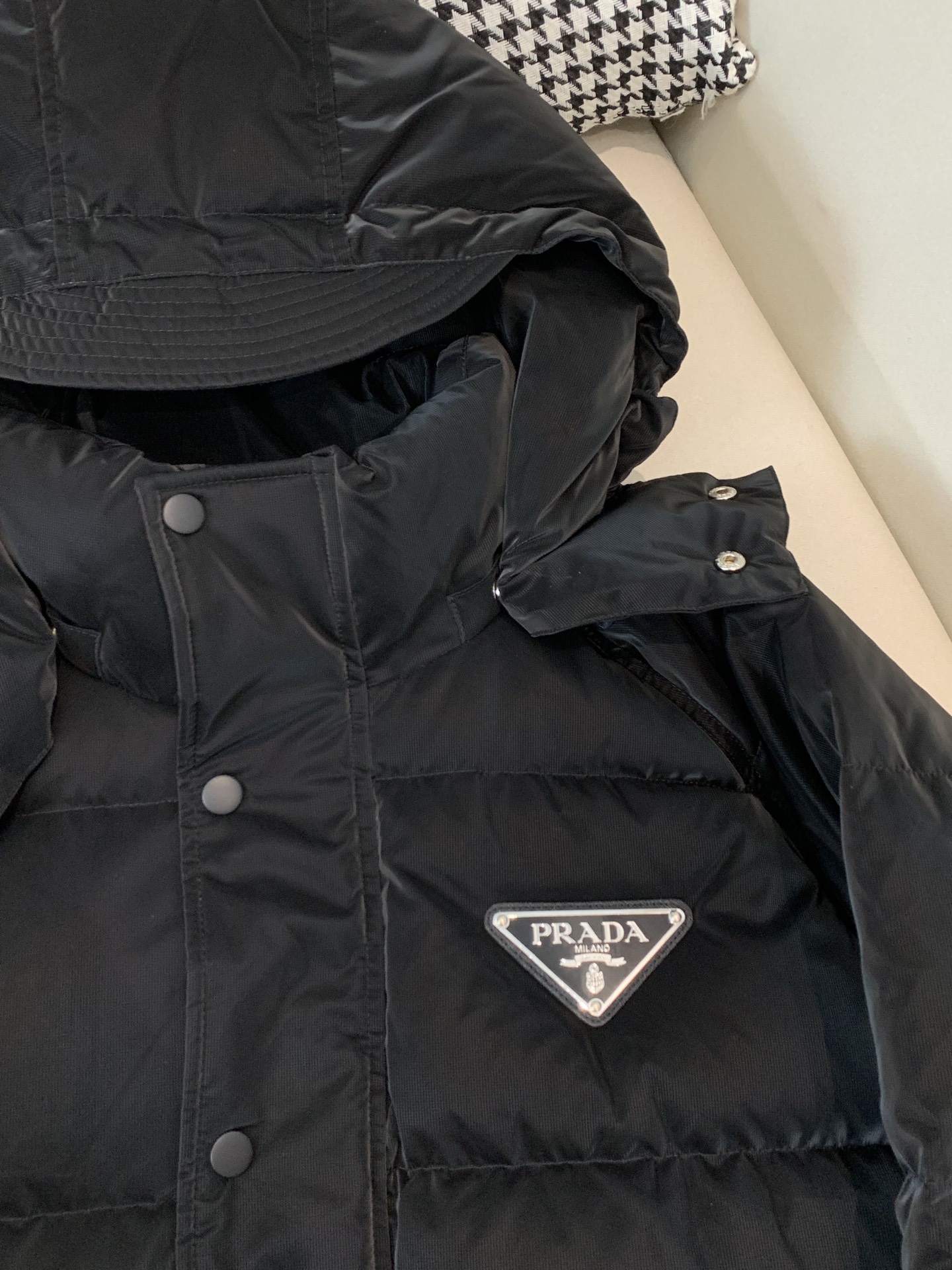 Prada Male Down Jacket Goose Down Black Hooded S