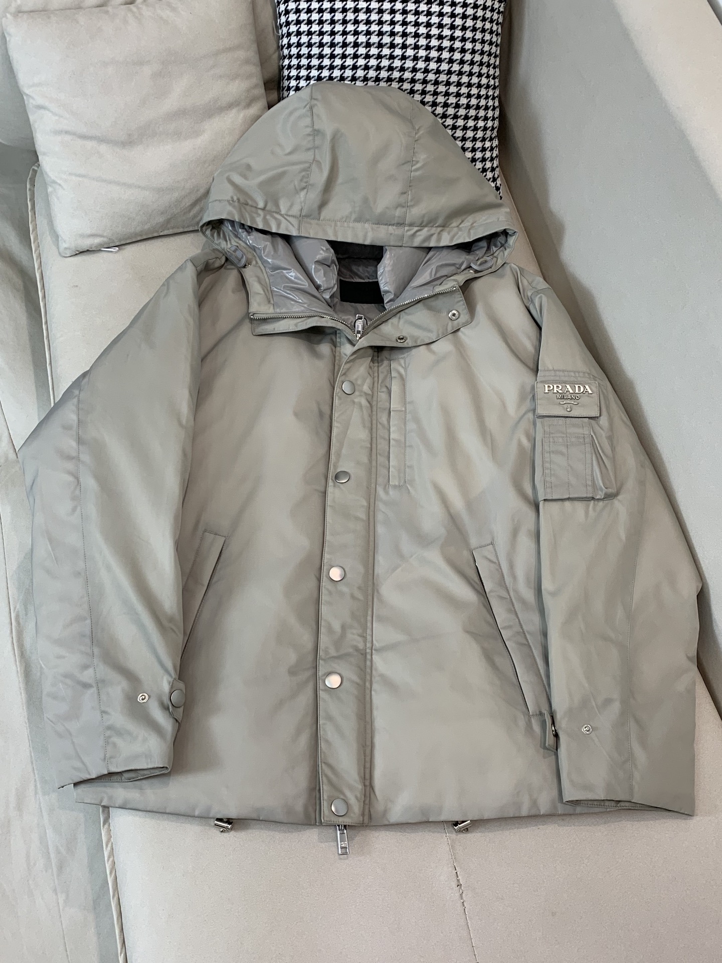 Prada Male Down Jacket Goose Down Black Hooded S-m-l