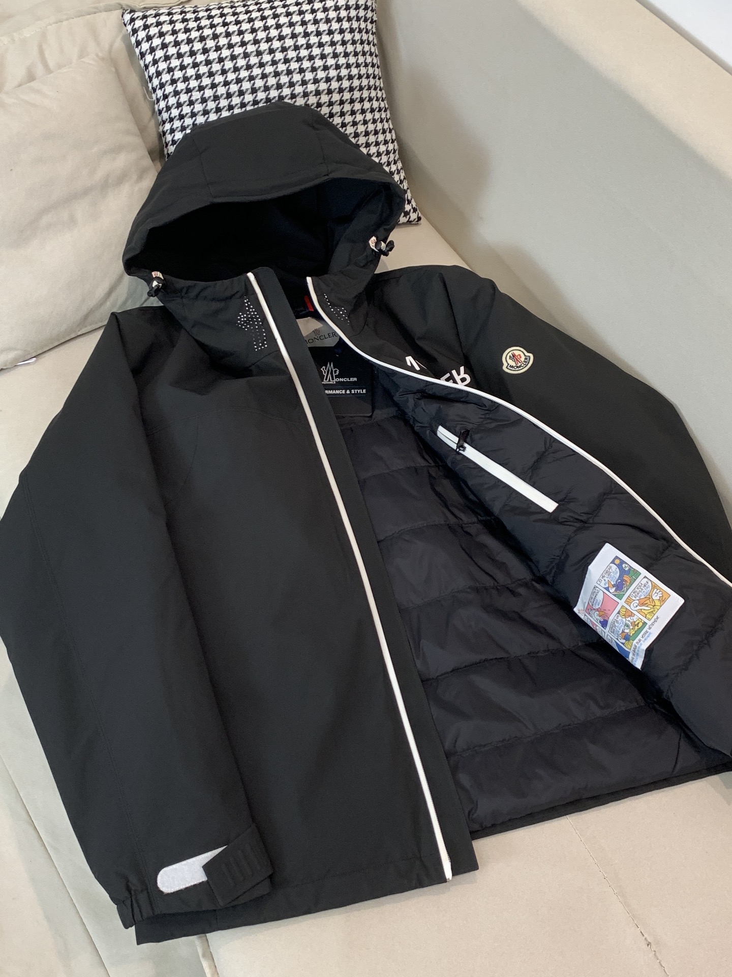 Moncler Male Down Jacket White Duck Down Black Hooded S-m-l