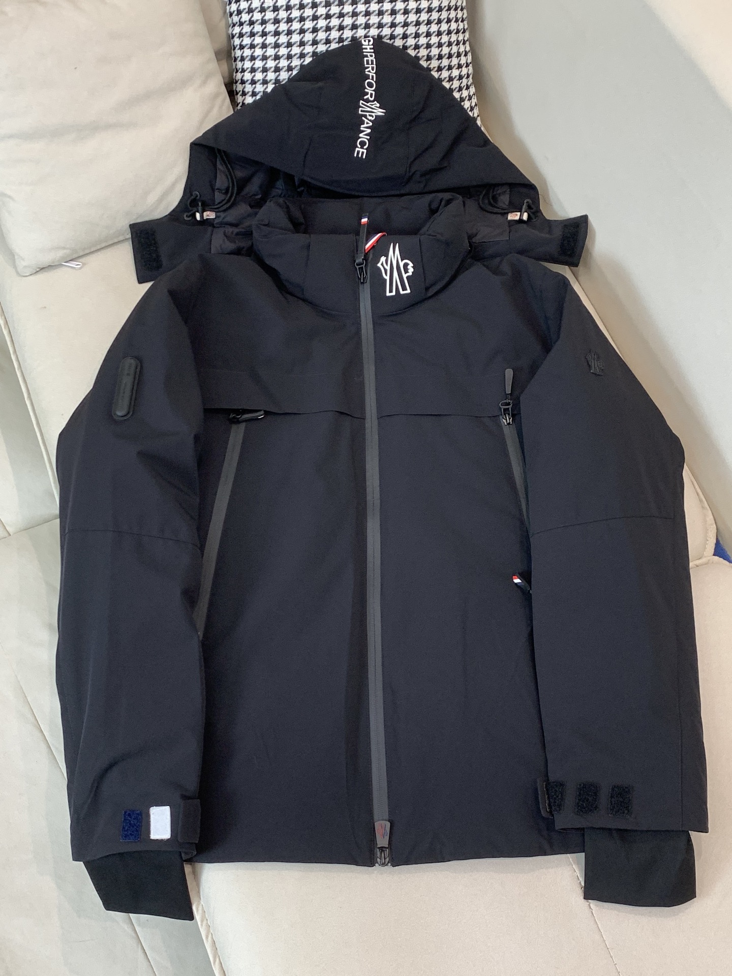 Moncler Male Down Jacket Goose Down Black Hooded S-m-l