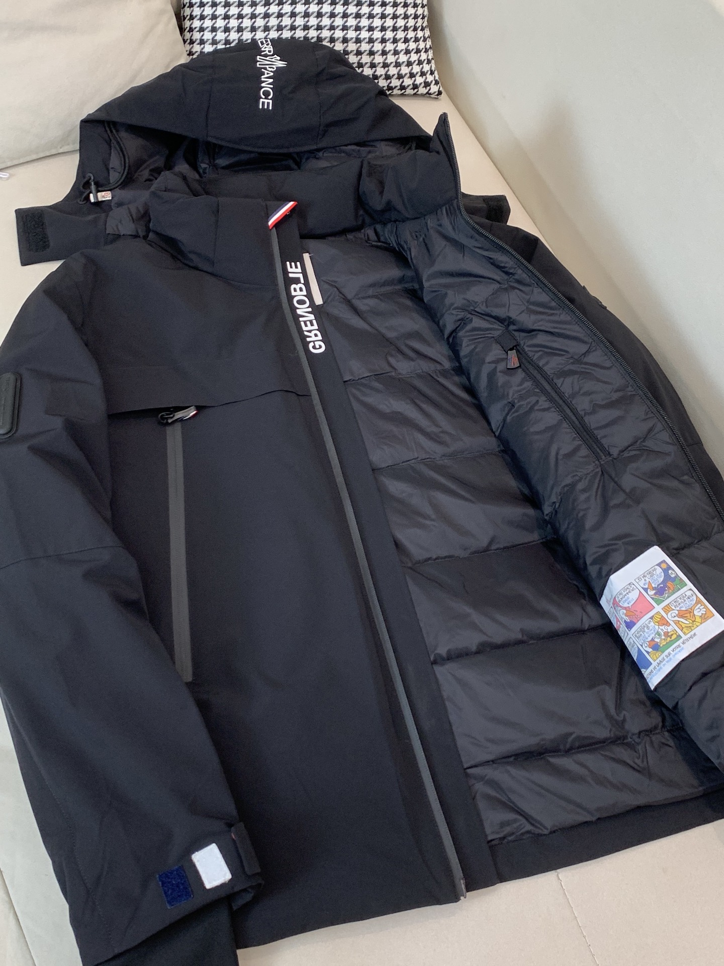 Moncler Male Down Jacket Goose Down Black Hooded S-m-l
