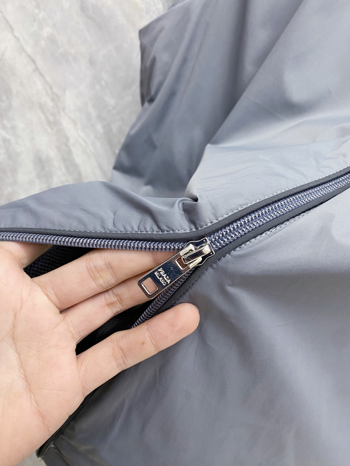 Prada Vest S-m-xxxl