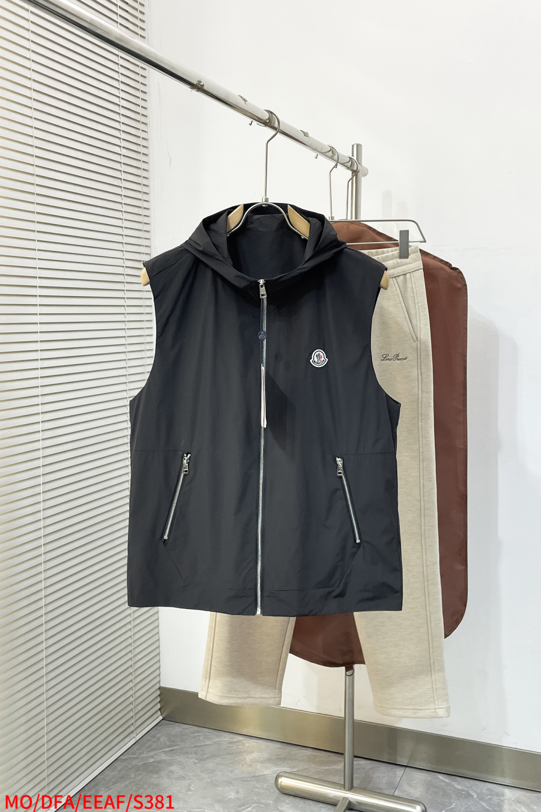 Moncler Vest Cotton Black S-m-l-xl