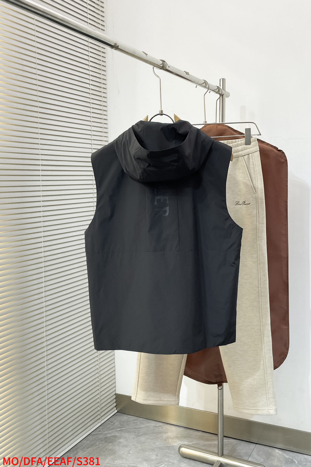 Moncler Vest Cotton Black S-m-l-xl