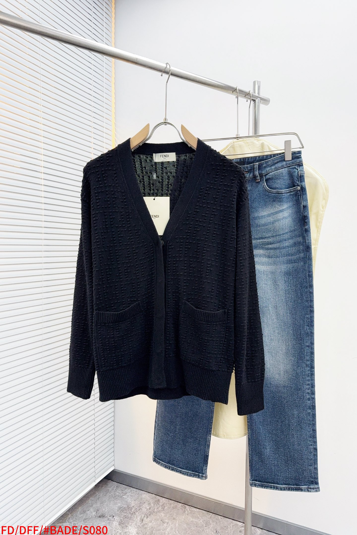 Fendi Basic Clothing Wool Black Loose Fit S