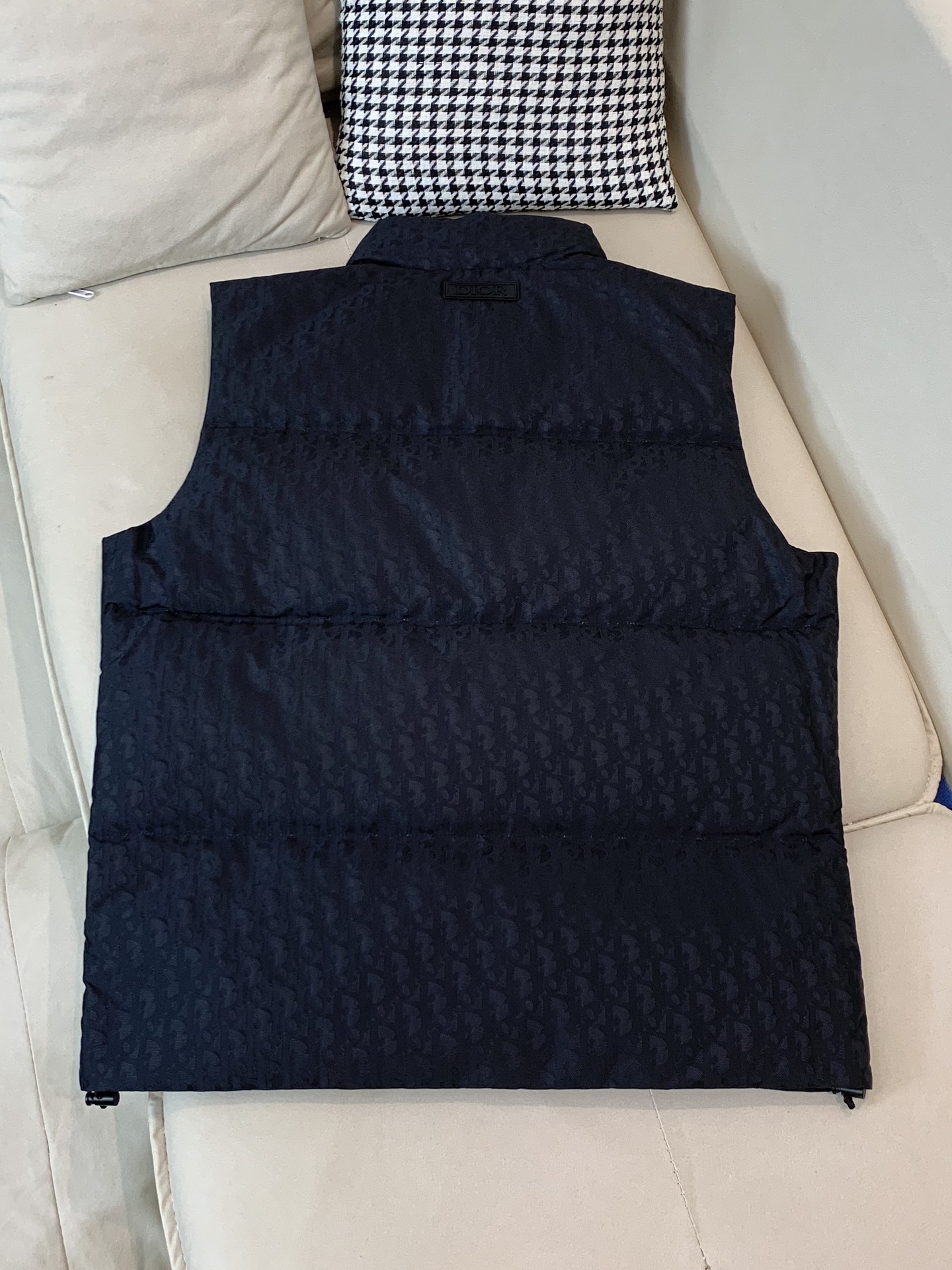 Dior Down Vest White Duck Down Black Printed S-l