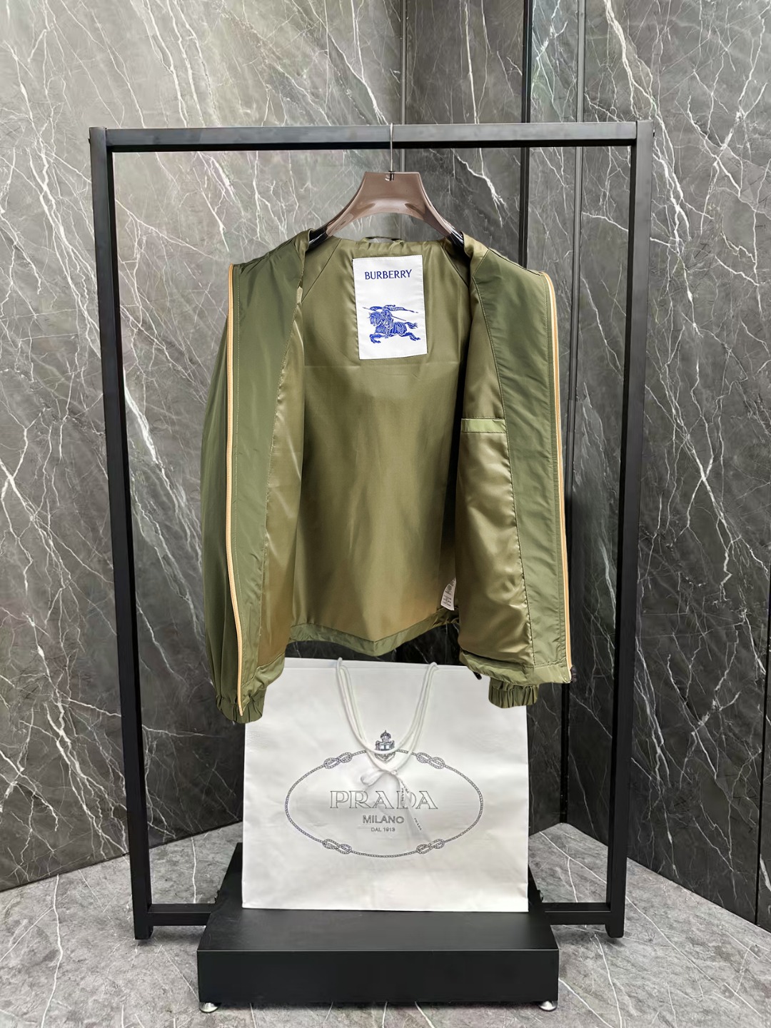 Burberry Jacket M-xl