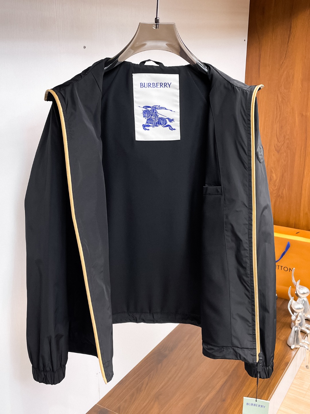 Burberry Male Jacket M-xl