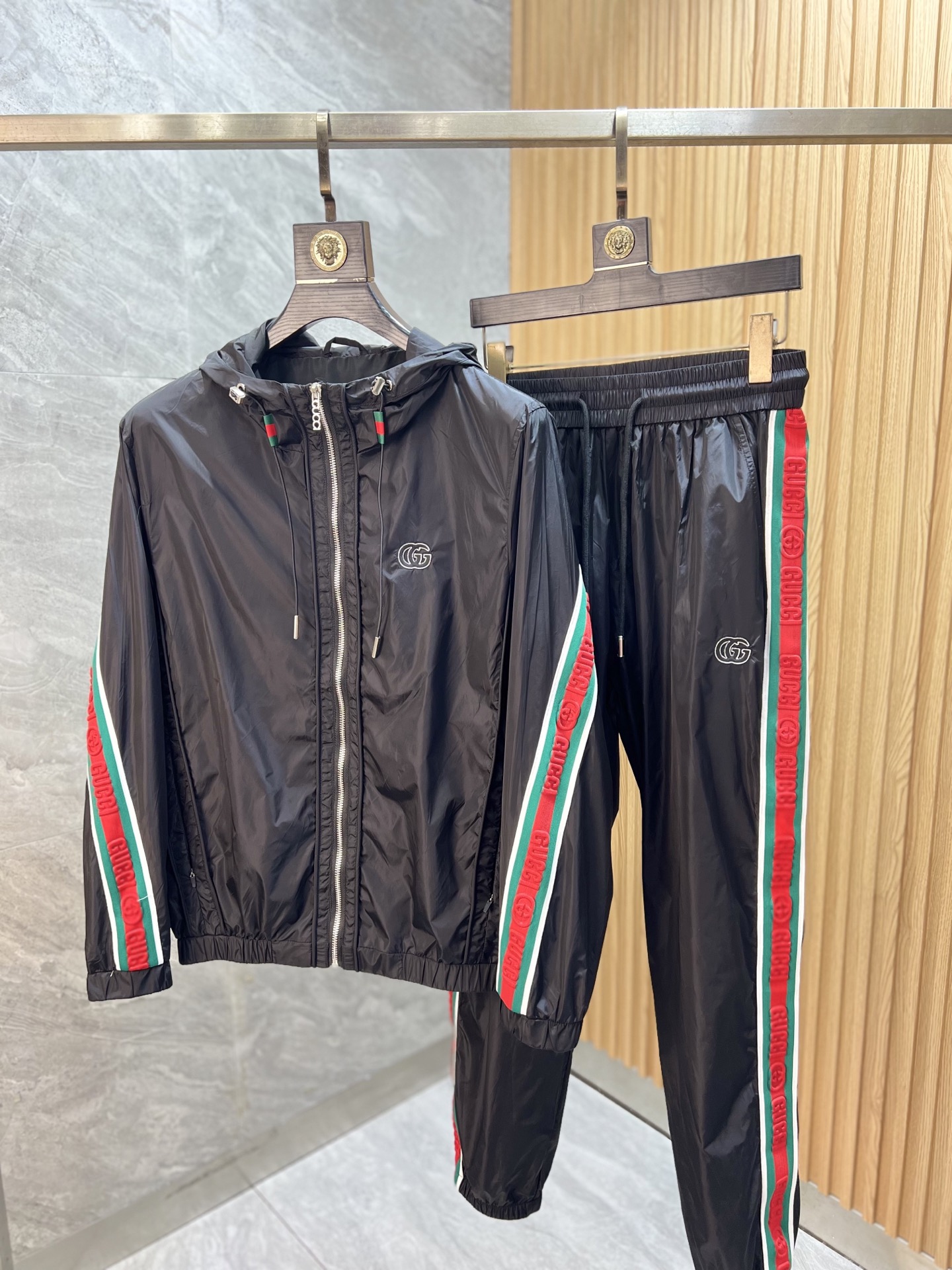 Gucci Basic Clothing M-l-xxxl-175140