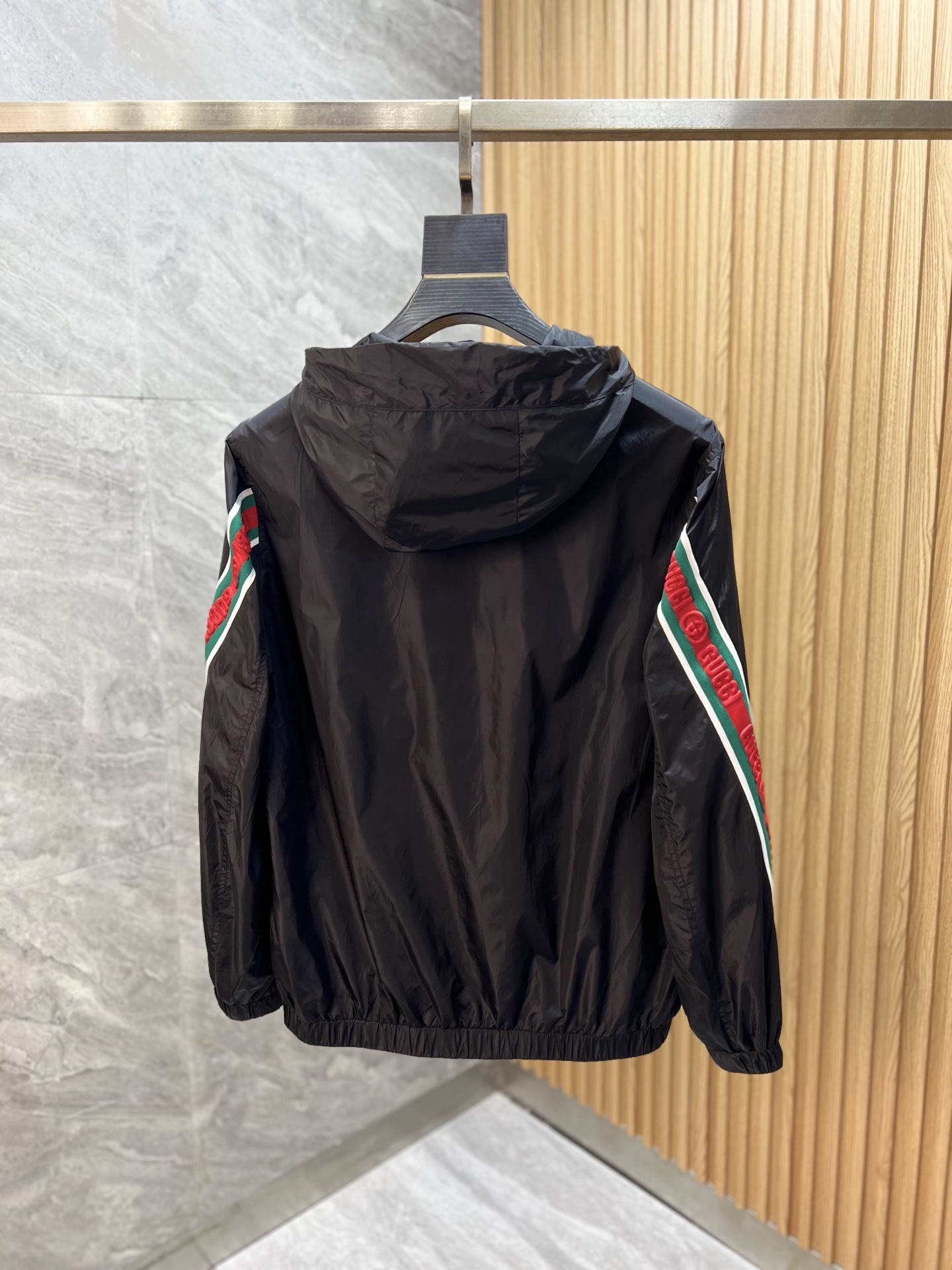 Gucci Basic Clothing M-l-xxxl-175140