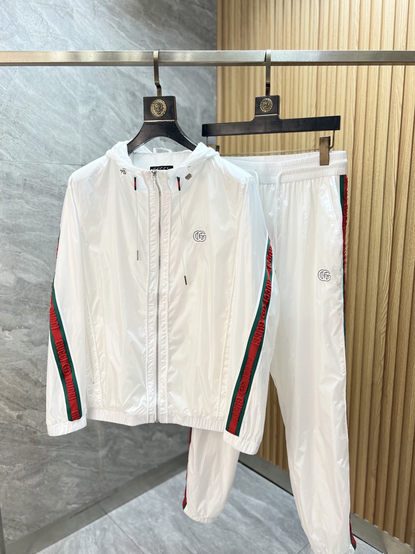Gucci Basic Clothing M-l-xxxl-175140