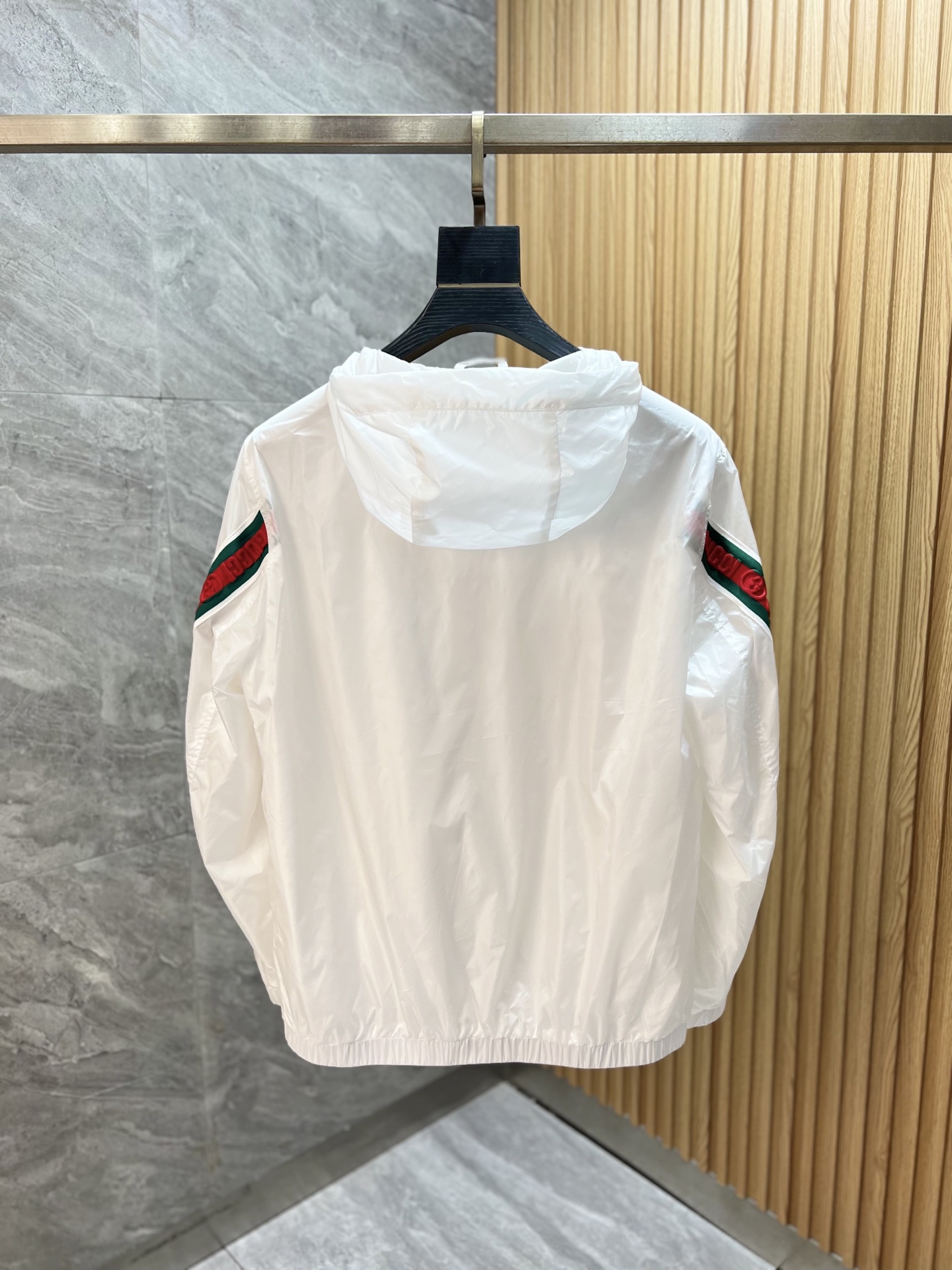 Gucci Basic Clothing M-l-xxxl-175140