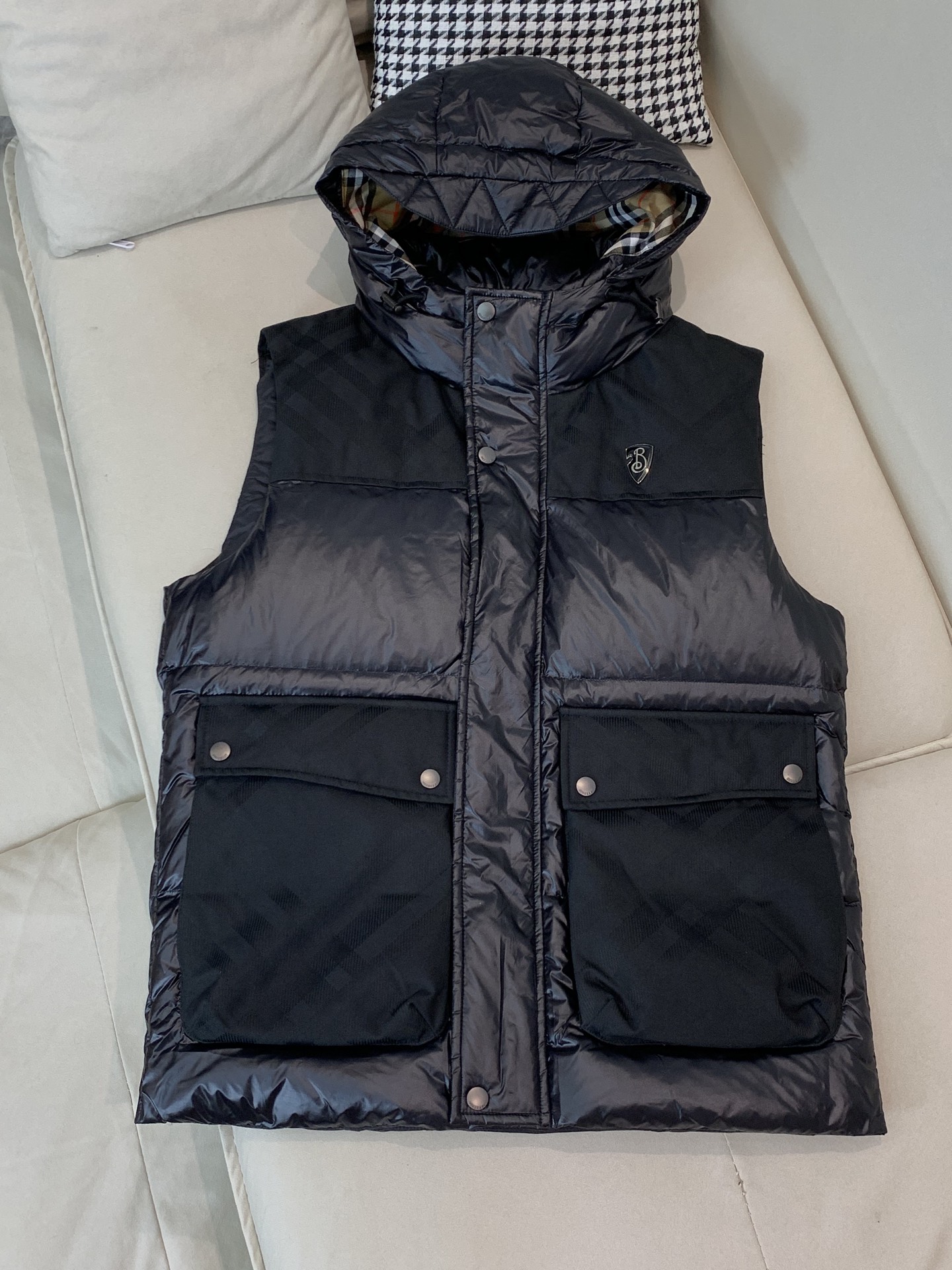 Burberry Male Down Vest Black