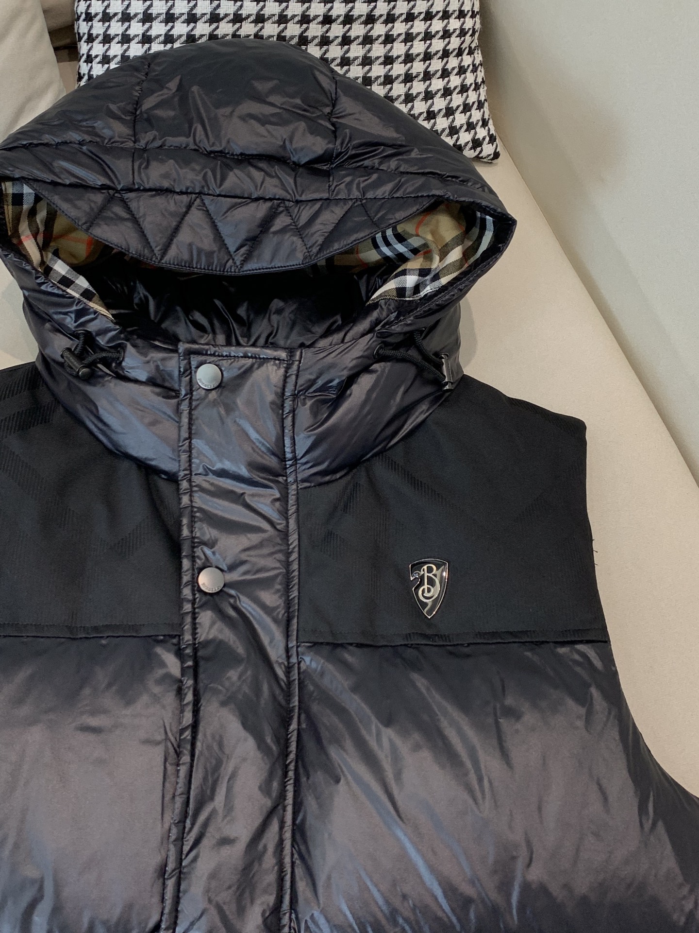 Burberry Male Down Vest Black