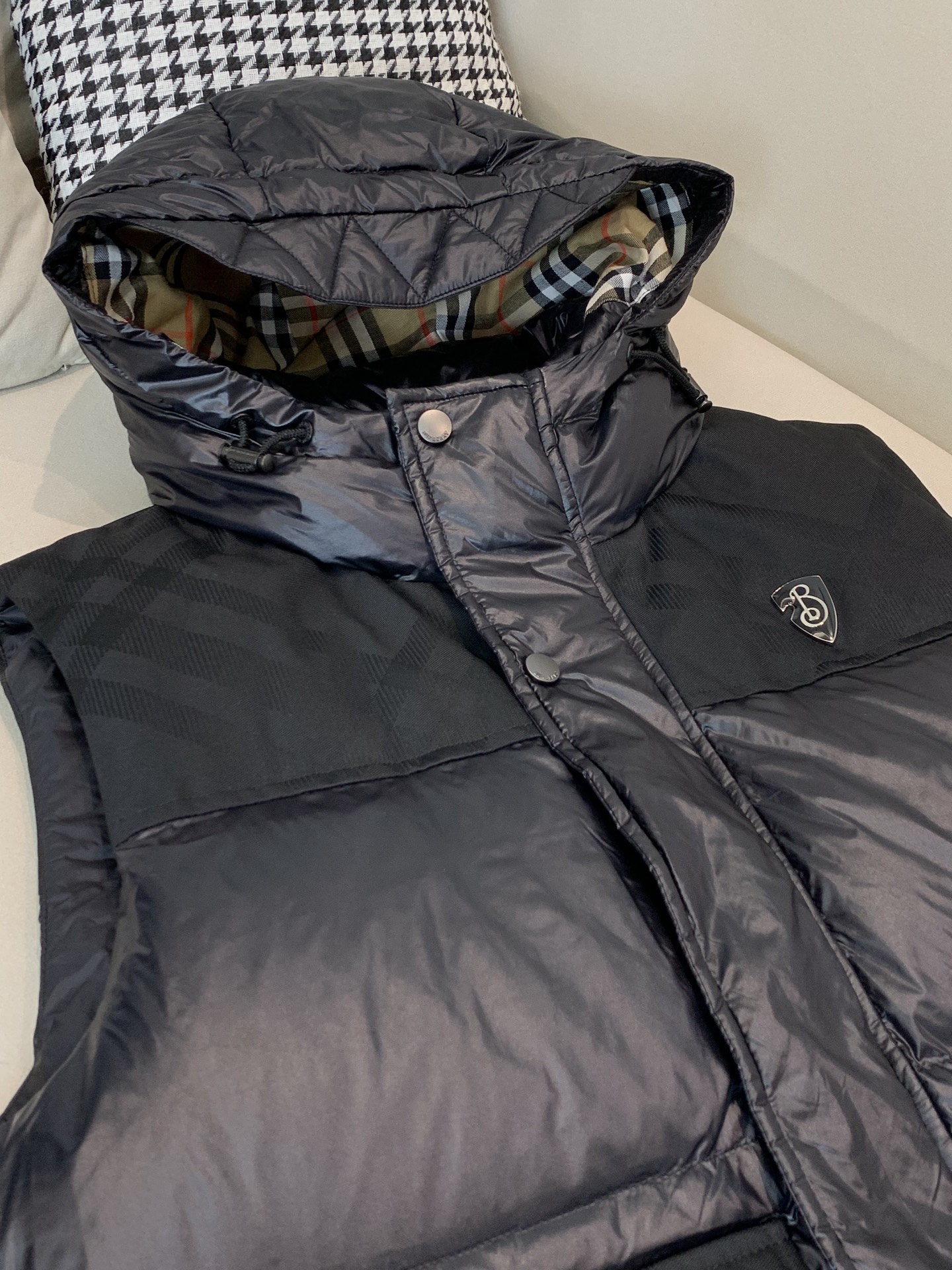 Burberry Male Down Vest Black