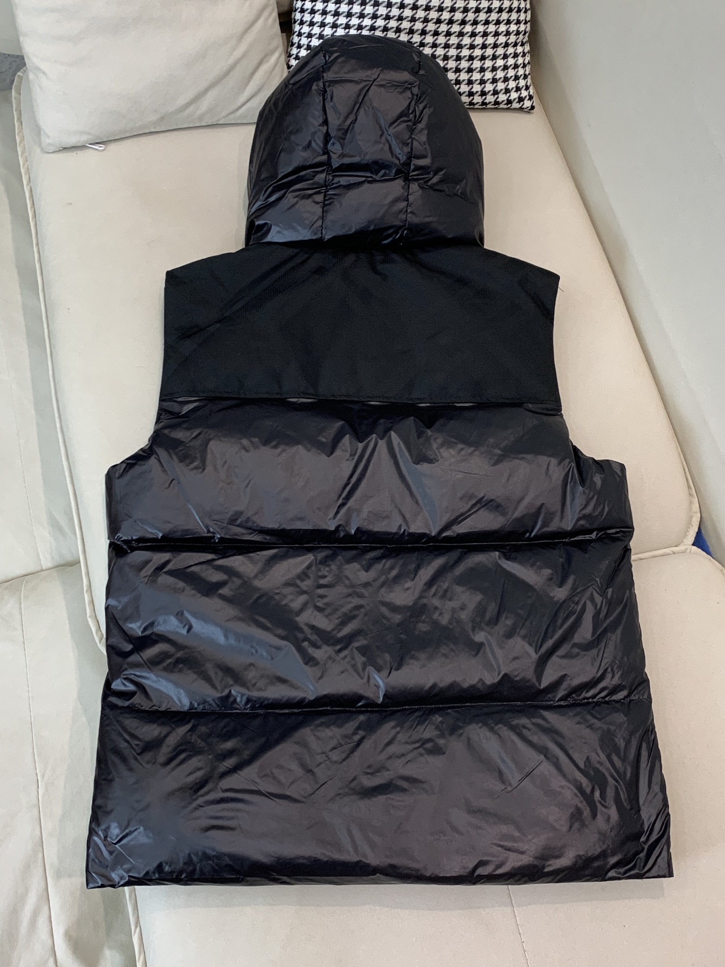 Burberry Male Down Vest Black
