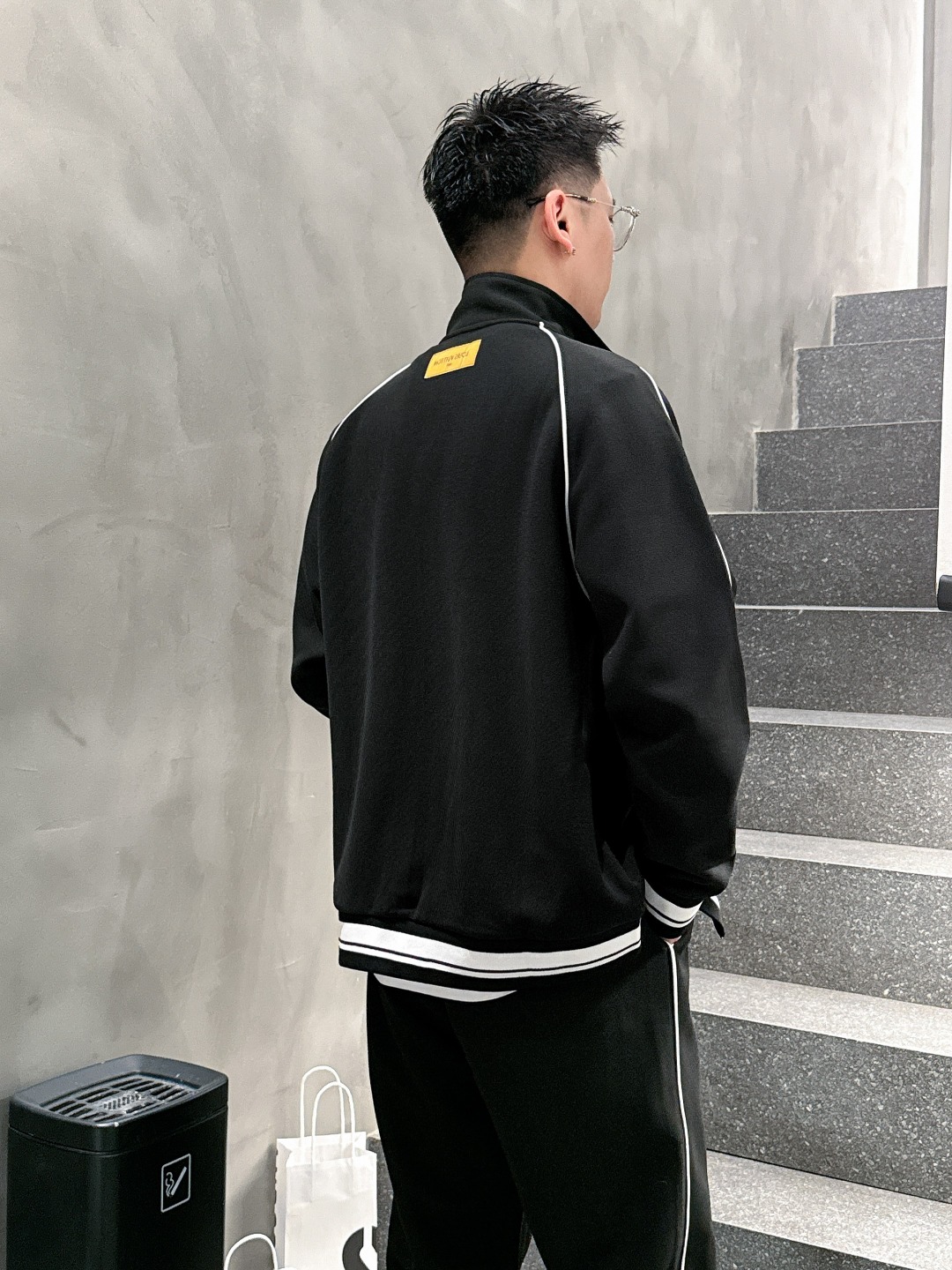 Louis Vuitton Basic Clothing M-l-xl
