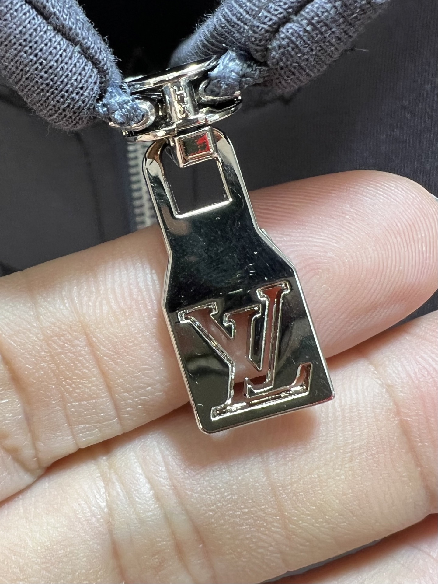 Louis Vuitton Basic Clothing M-l-xxxl-175140