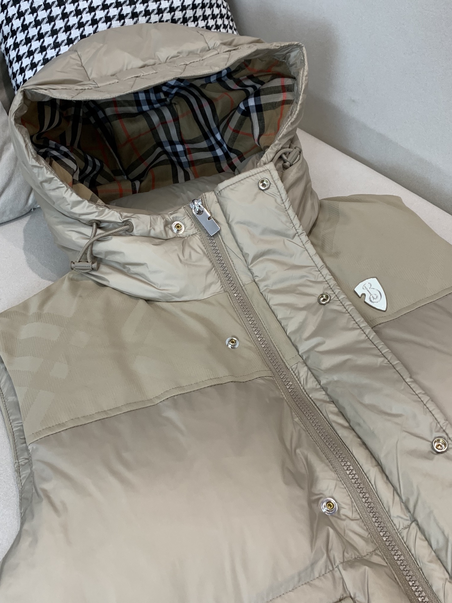 Burberry Male Down Vest Black