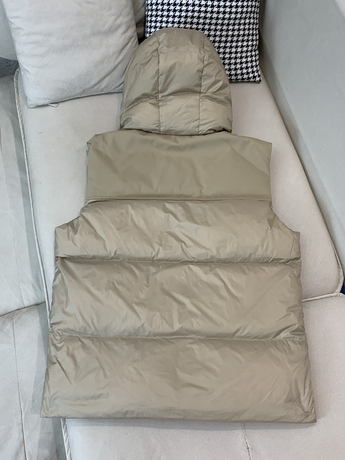 Burberry Male Down Vest Black