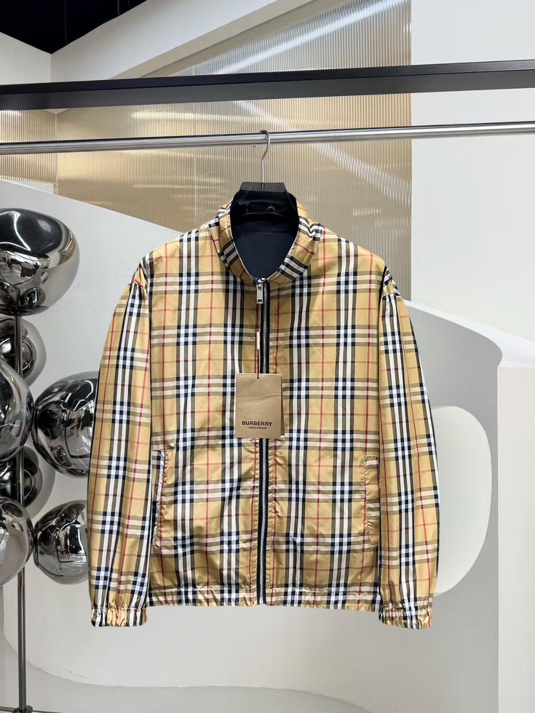 Burberry Jacket M-xl