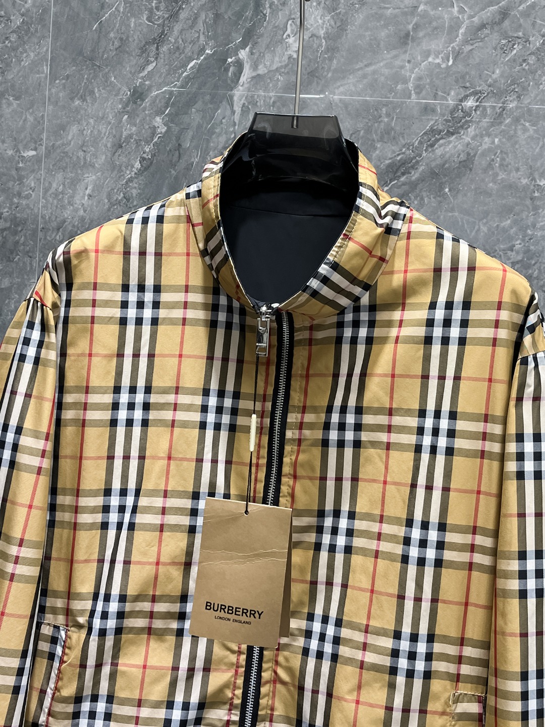 Burberry Jacket M-xl